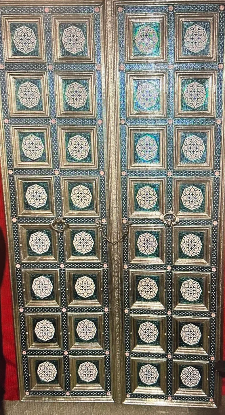 Brand new Decorative Indian Style Double Doors image indicator(5)