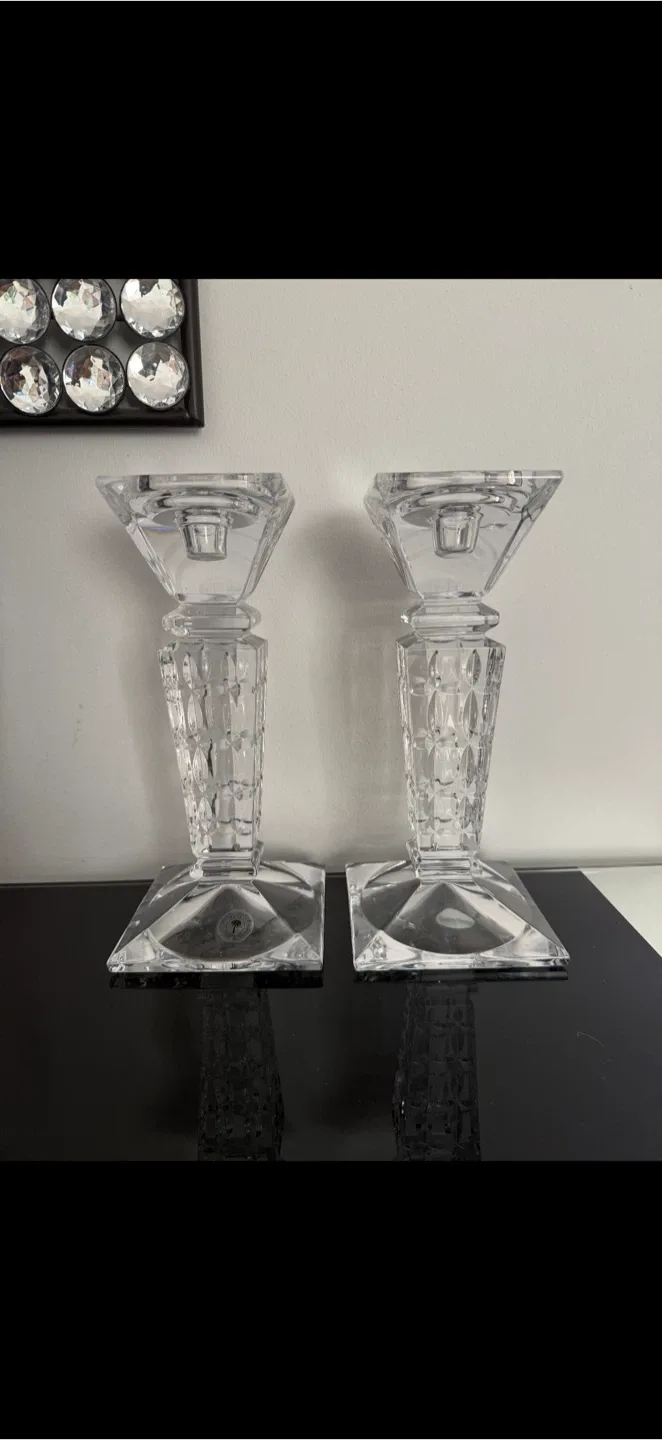 Crystal Candle Holders & Vases image indicator(3)