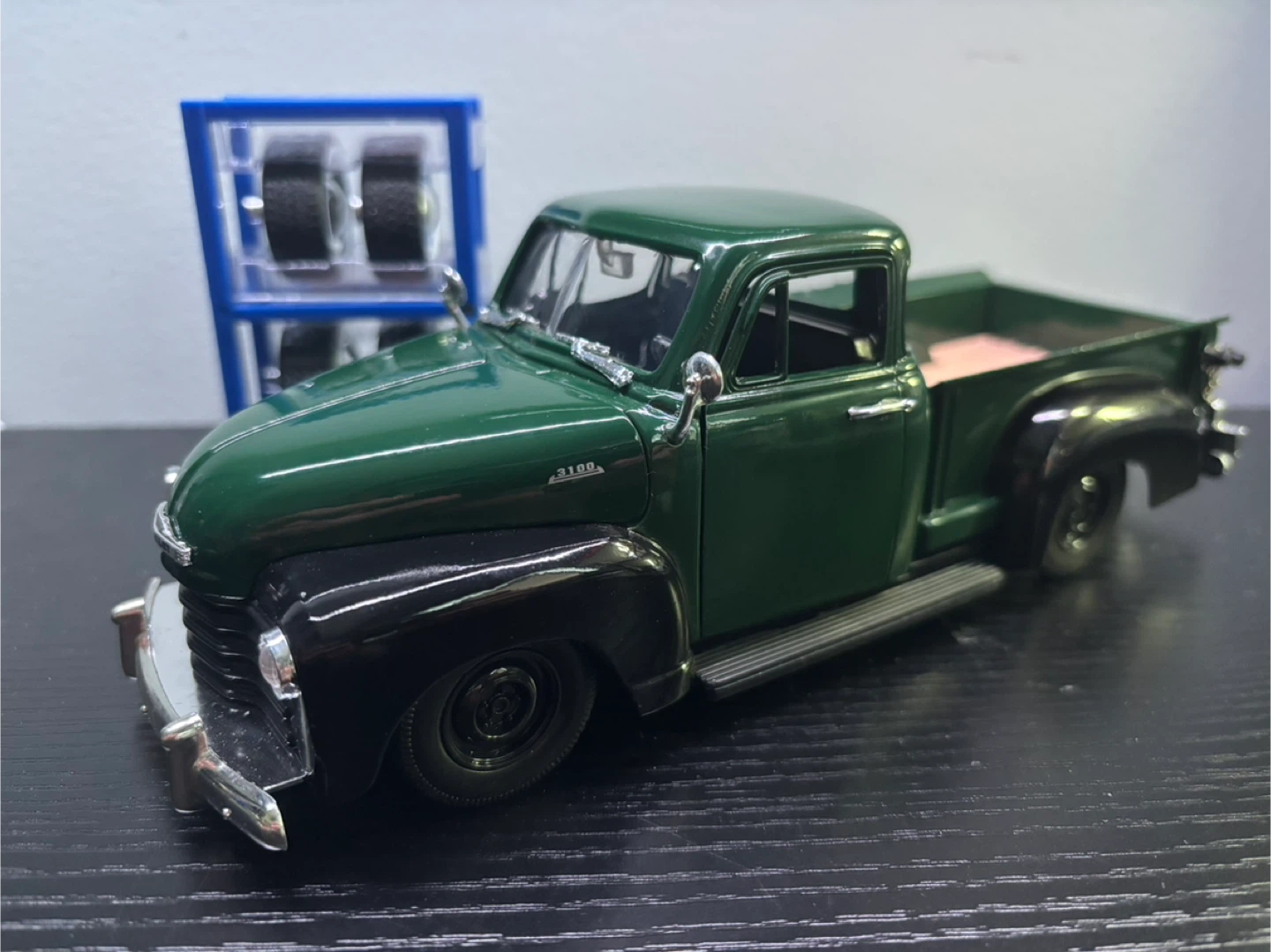 Jada Toys 1955 Chevrolet 3100 Pickup 1/24 Scale