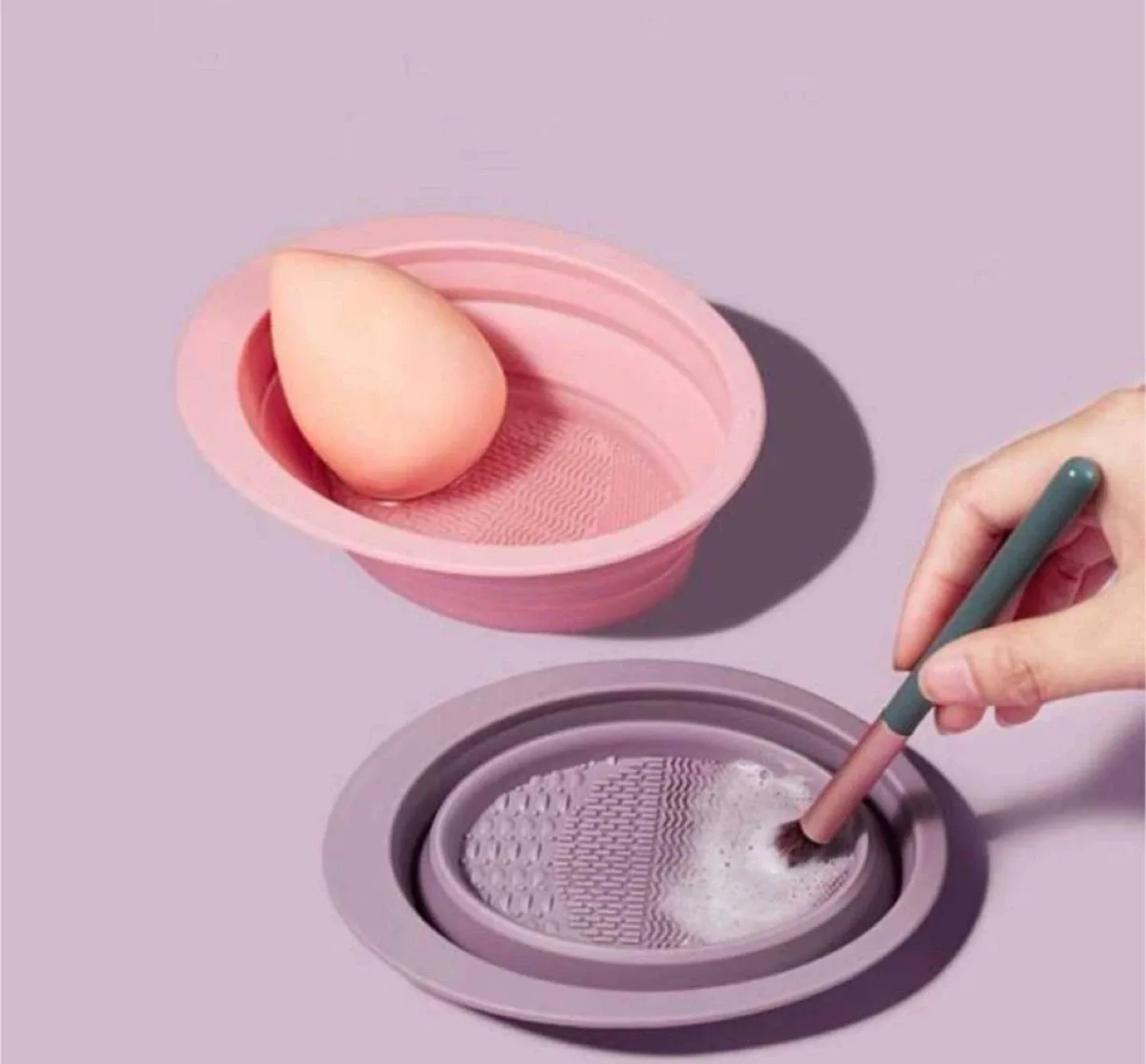 Silicone Makeup Brush Cleaning Mat thumbnail