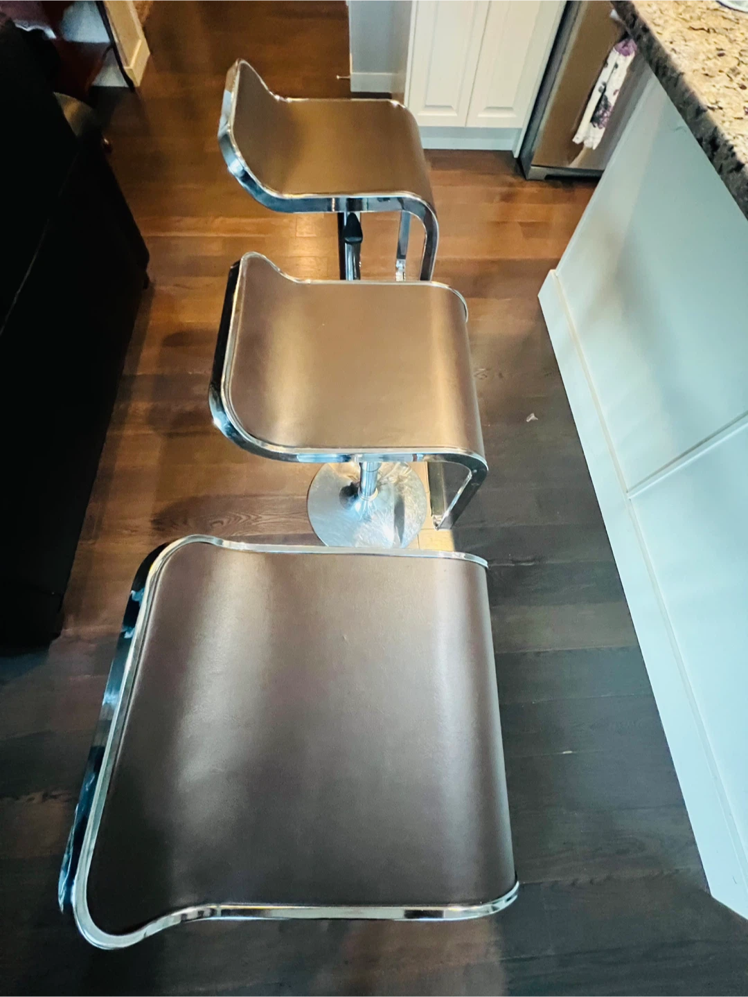 Set of 3 Adjustable Height Bar Stools - photo 2