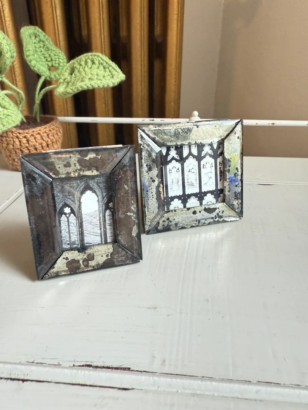 🧡 Restoration Hardware Mini Frames