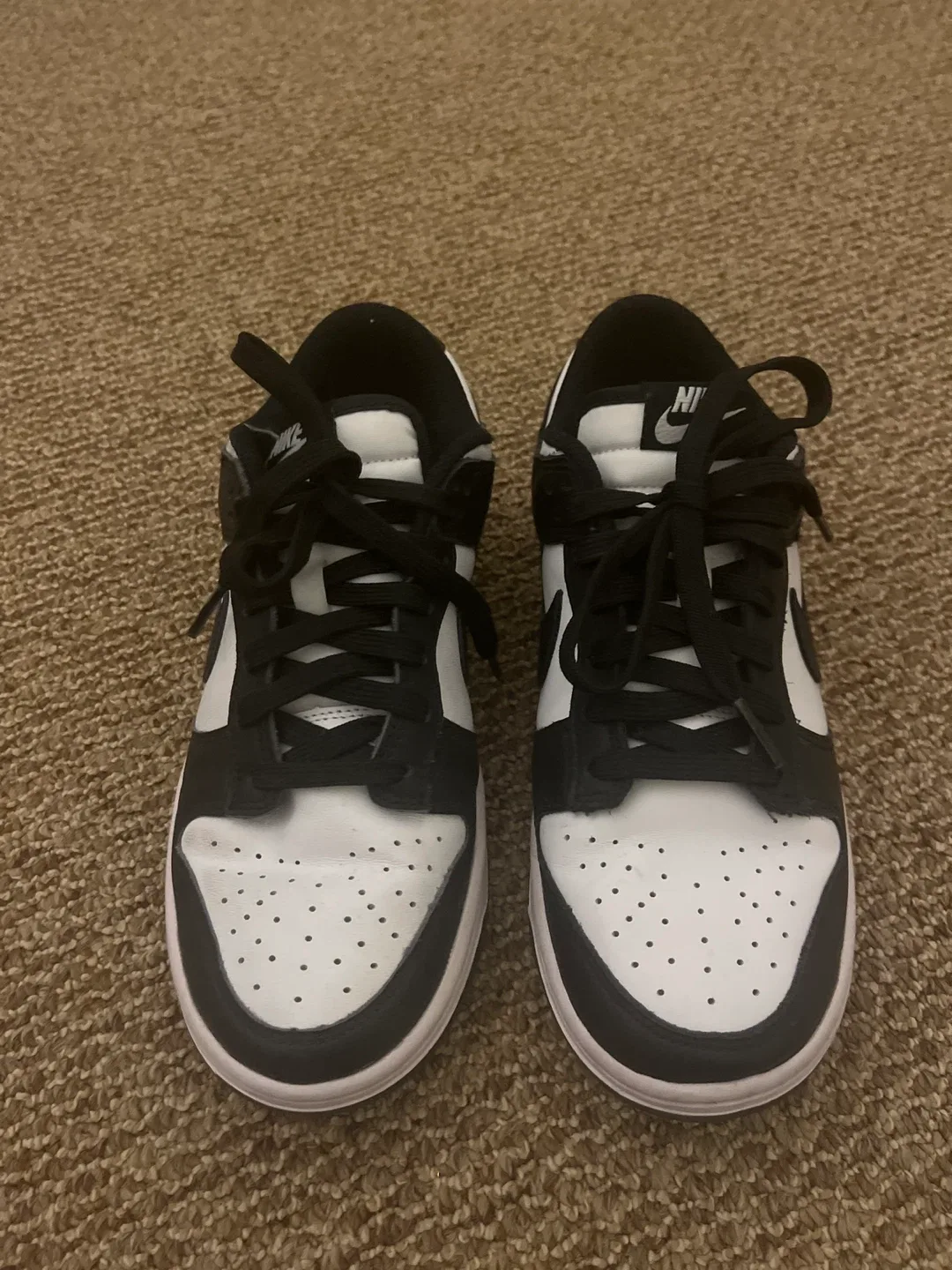 Nike Dunk Low Panda Shoes image indicator(2)