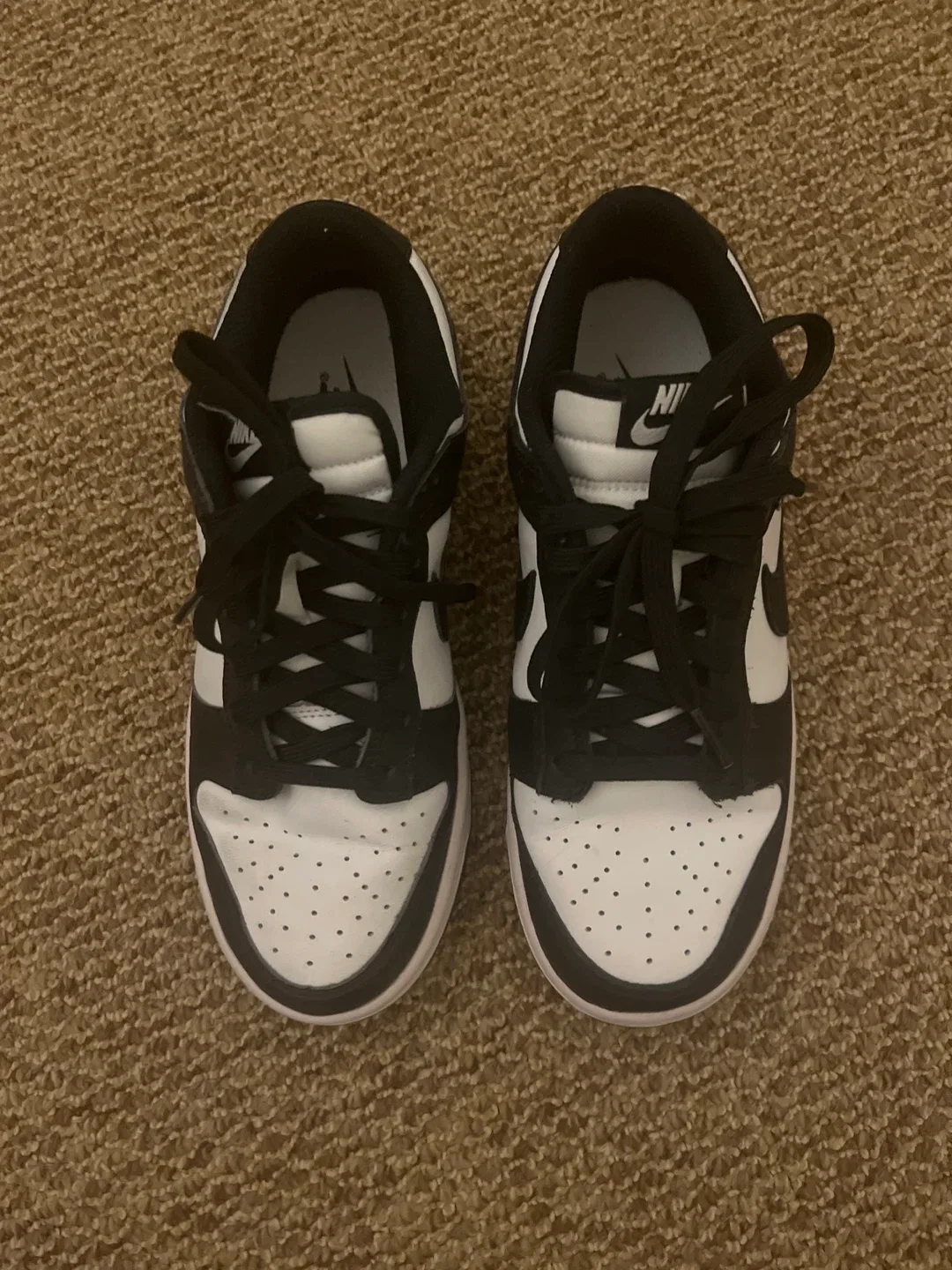 Nike Dunk Low Panda Shoes image indicator(3)