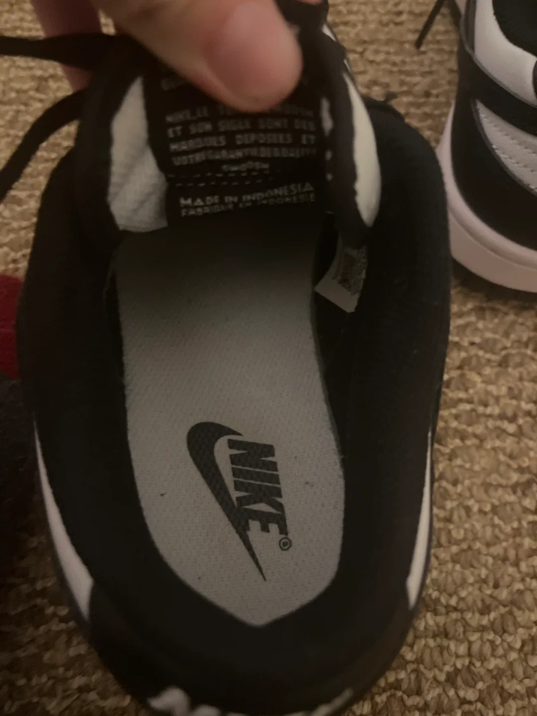 Nike Dunk Low Panda Shoes image indicator(7)