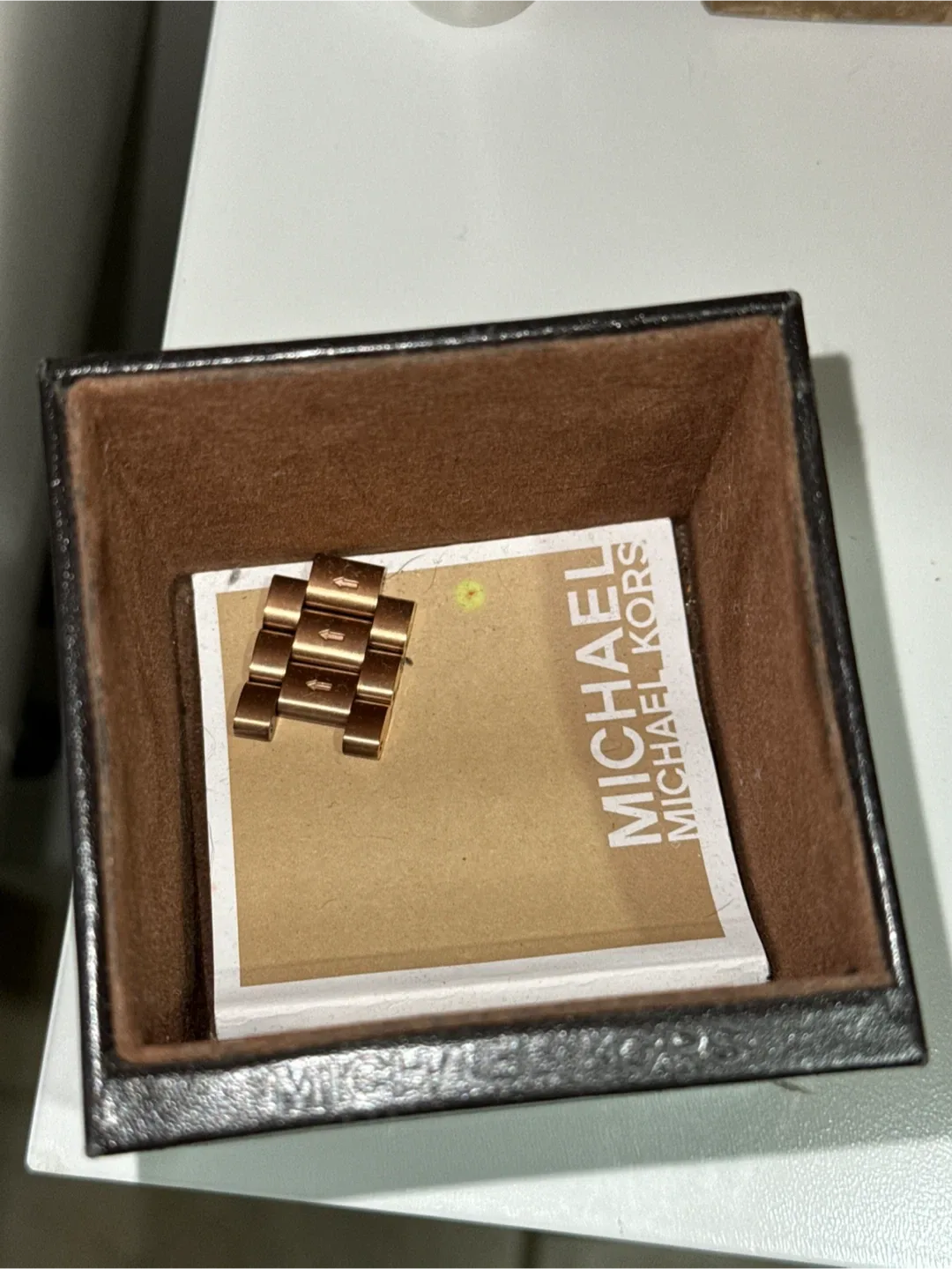Micheal Kors rose gold watch image indicator(2)