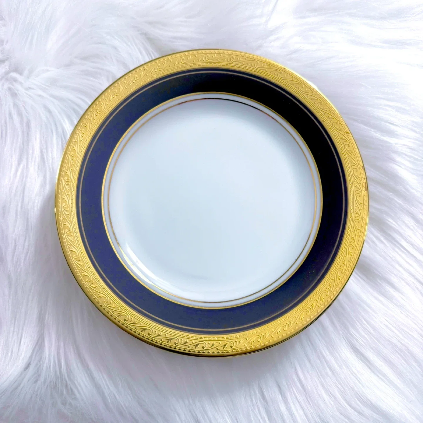 Set 7 Noritake Crestwood cobalt blue dessert plates thumbnail