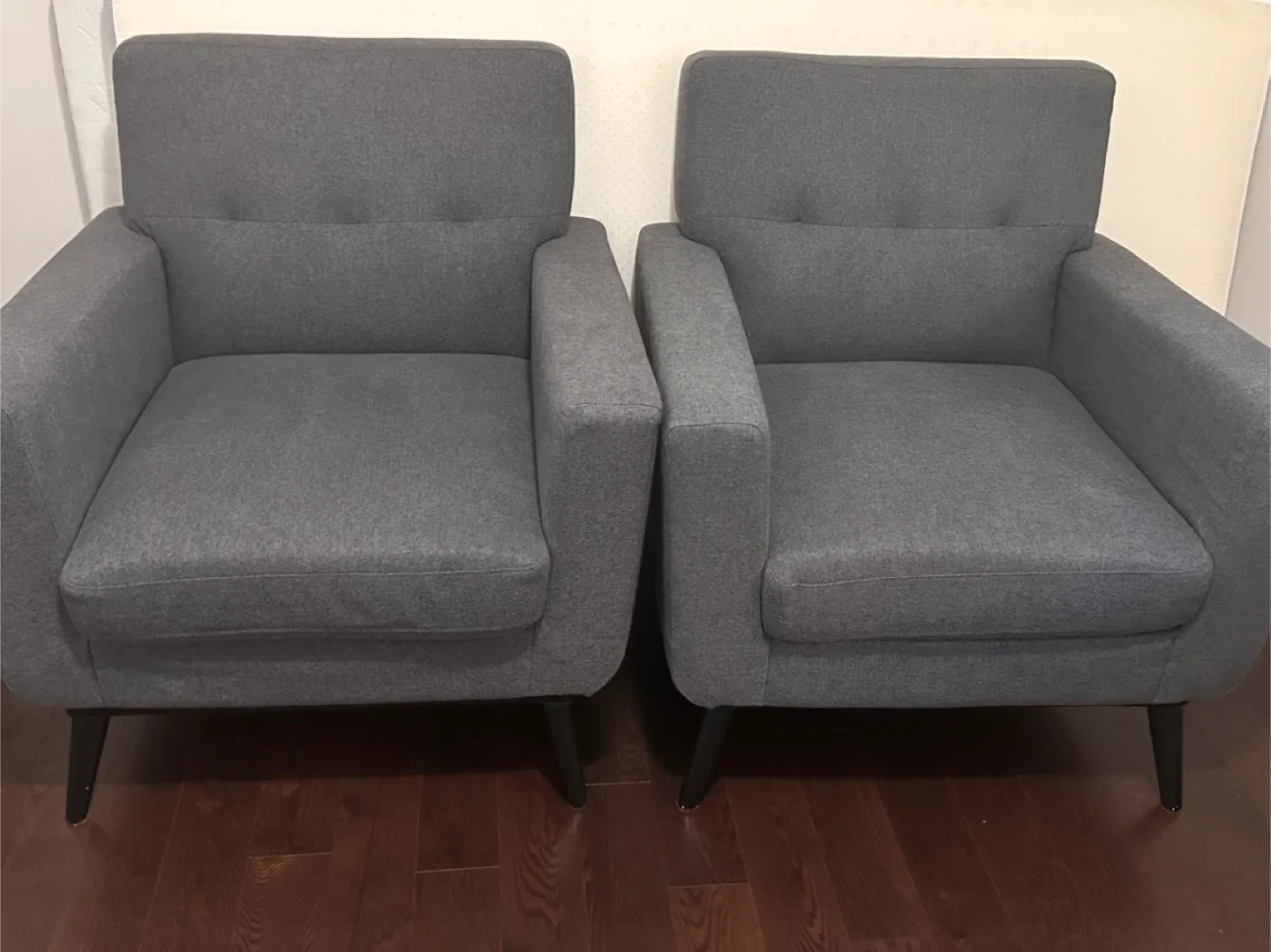 Set of 2 Grey Armchairs image indicator(2)