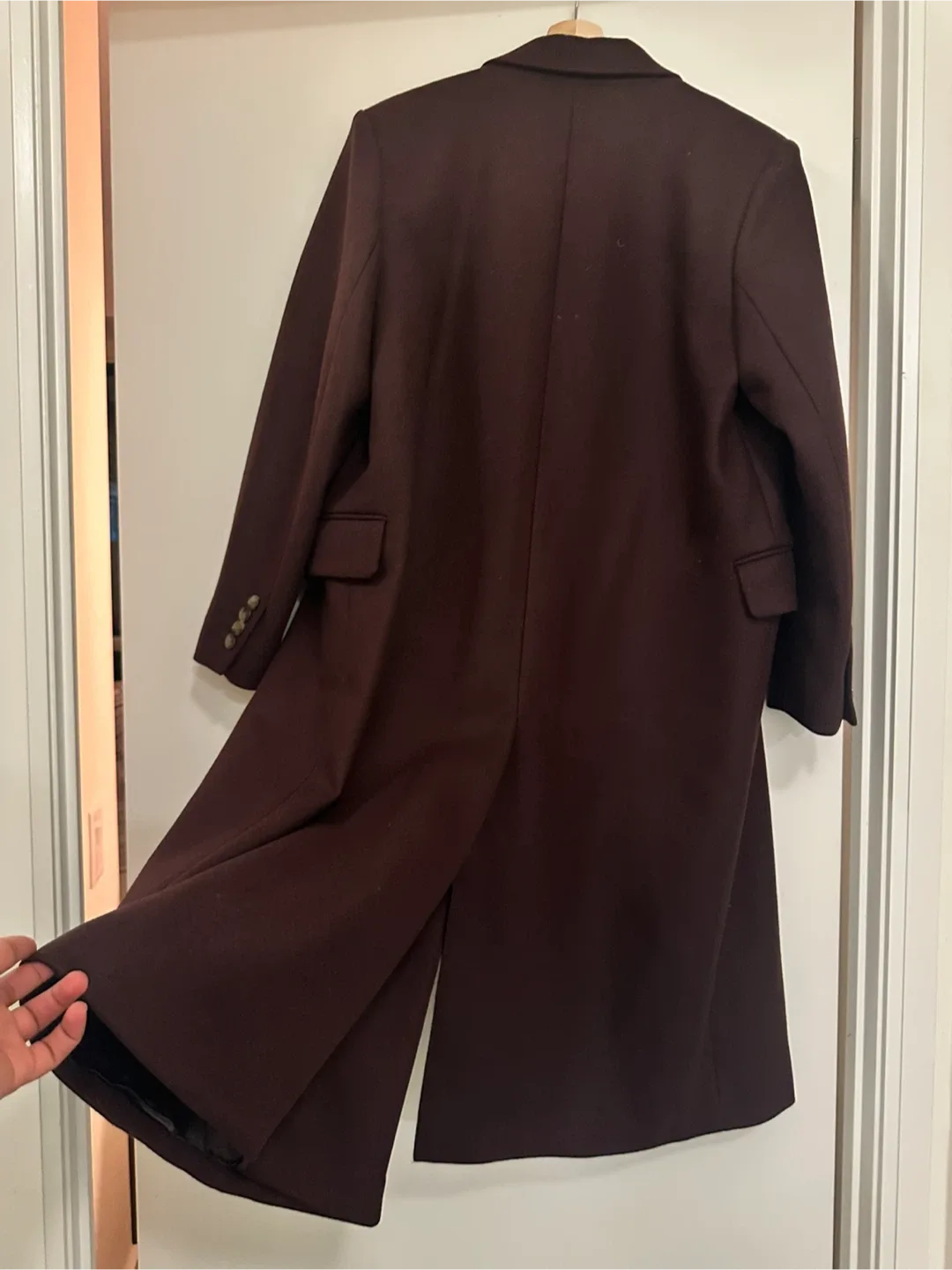 Aritzia Wilfred Symphony Virgin Wool & Cashmere Coat image indicator(4)