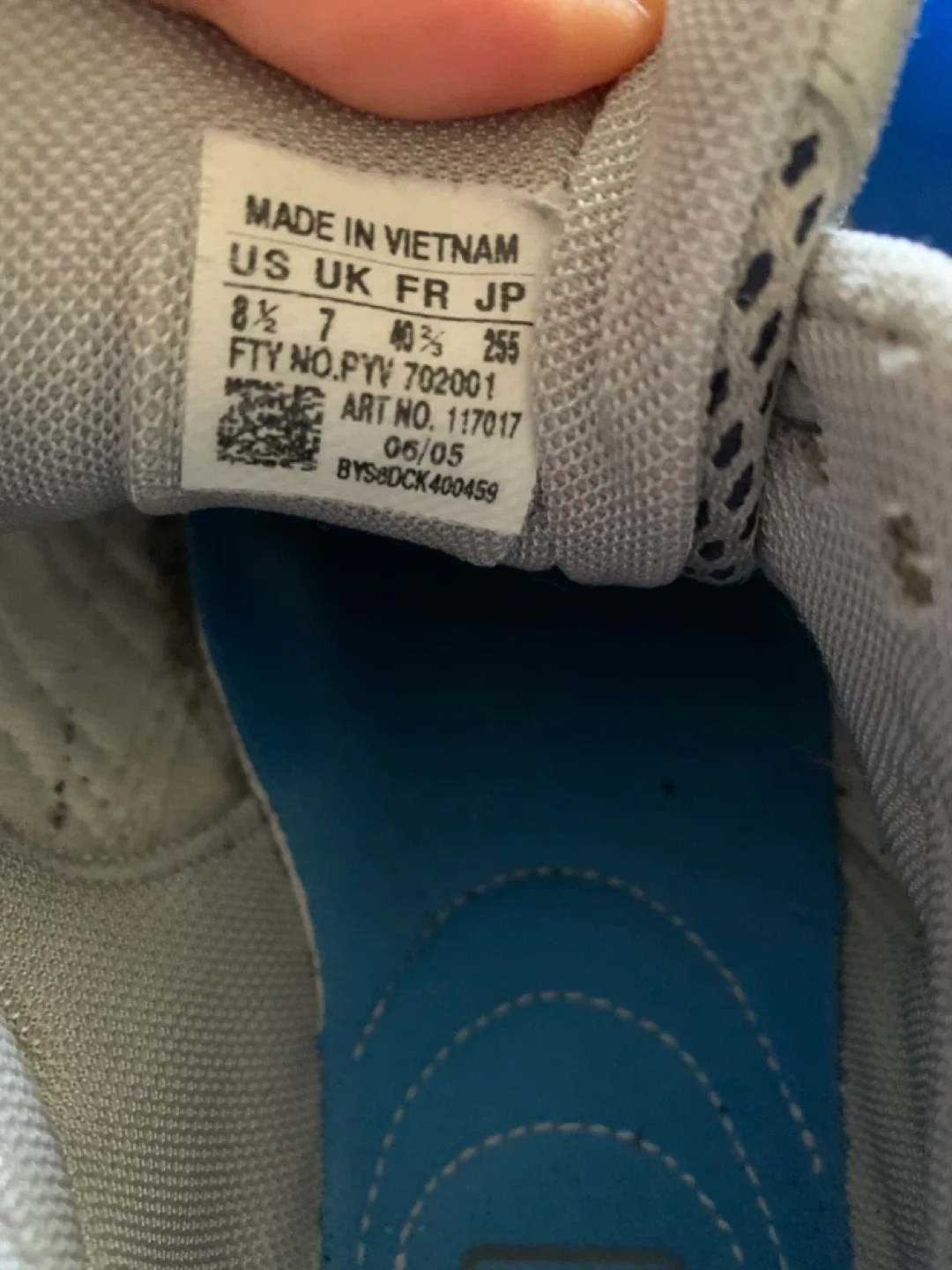 Adidas Running Shoes - Size 8.5 us image indicator(6)