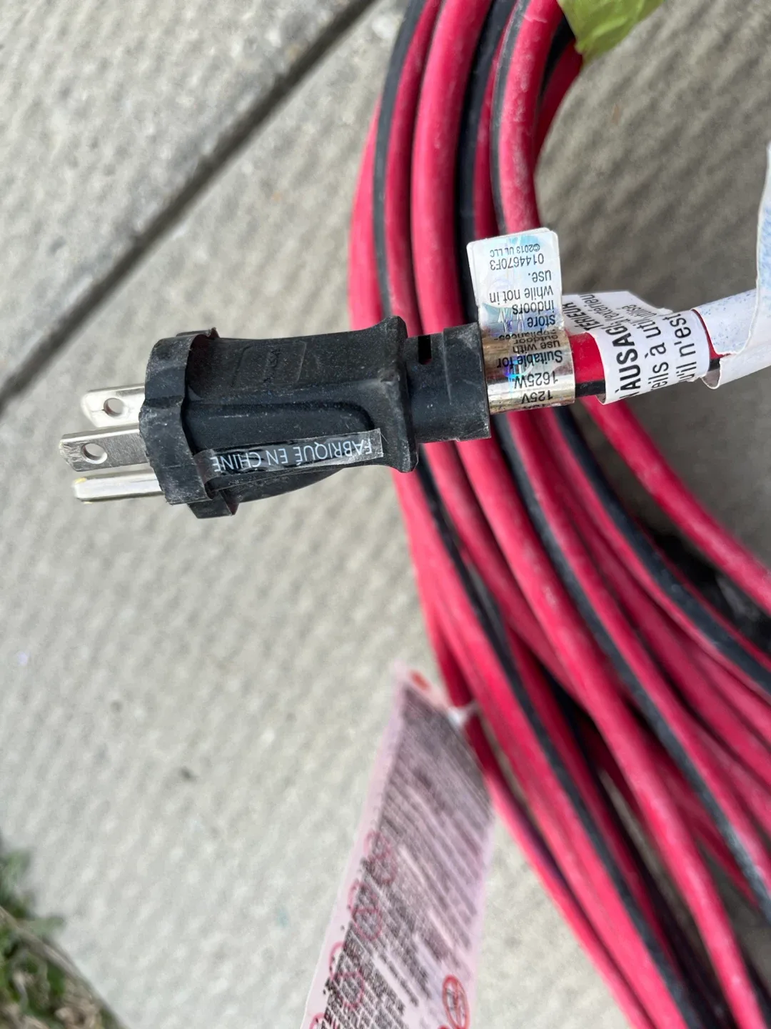 Husky 100 ft Indoor/Outdoor Extension Cord🧡 image indicator(4)