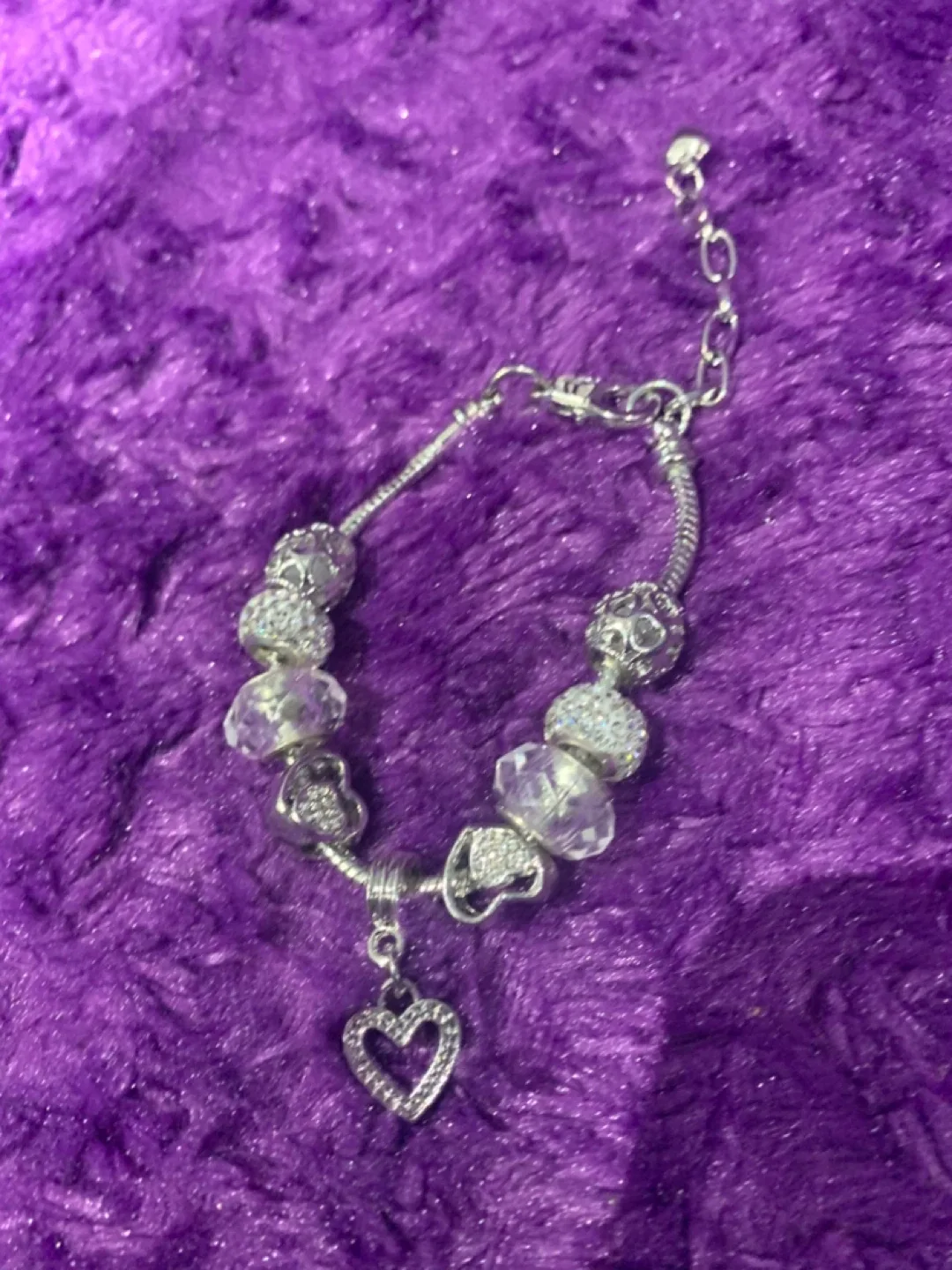 Charm Bracelet with Heart Pendant thumbnail
