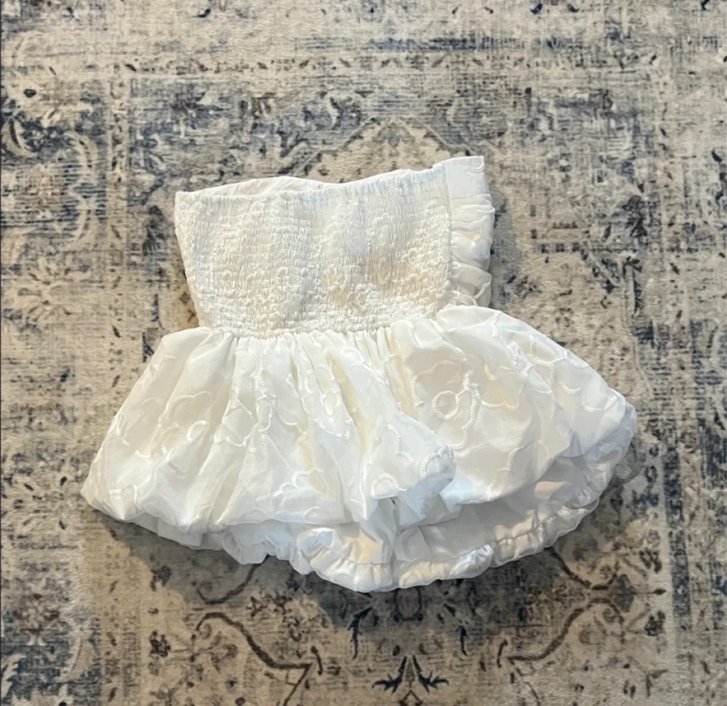 White Ruffled Mini Skirt image indicator(2)