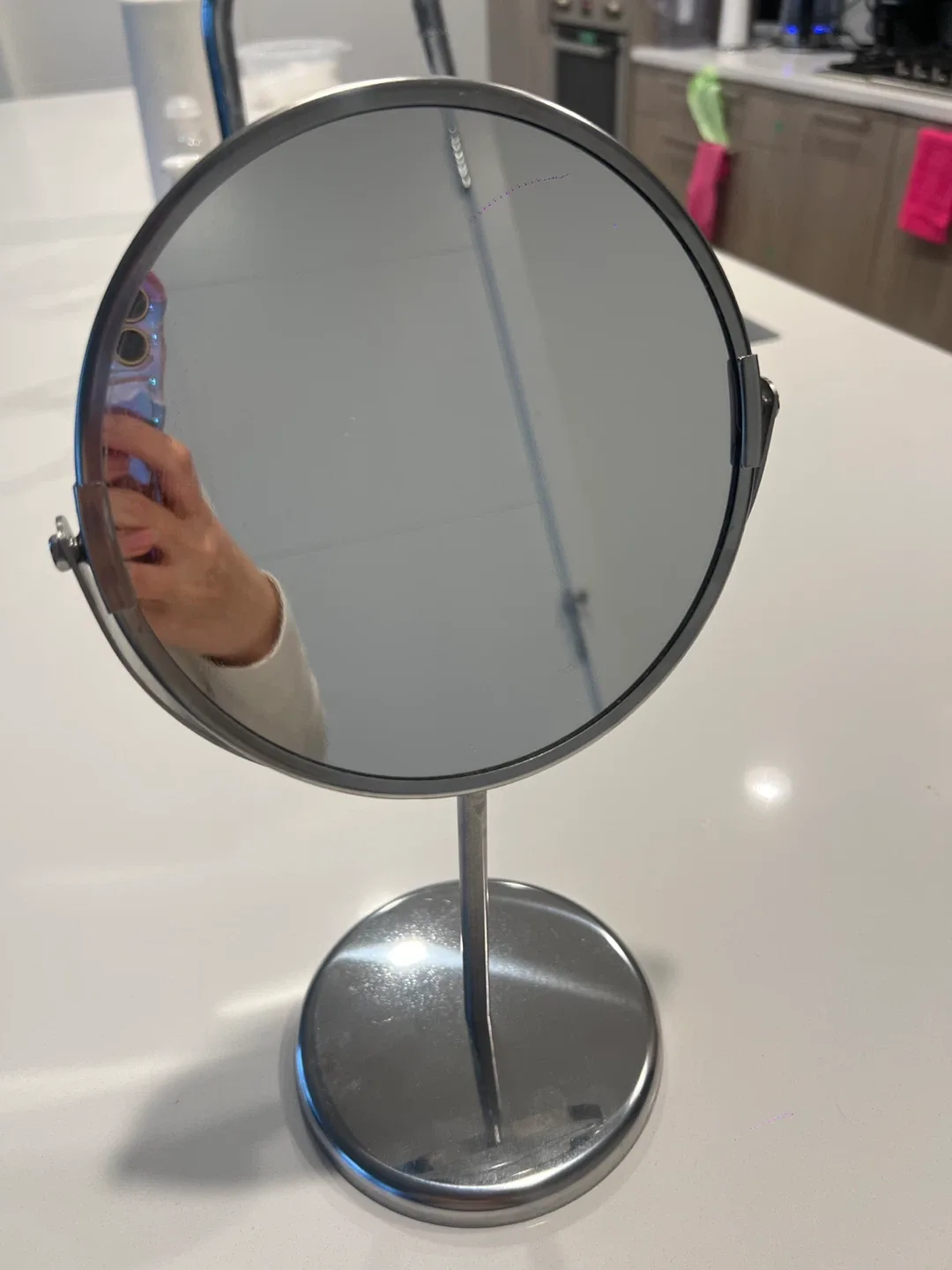 Standing Vanity Mirror image indicator(2)