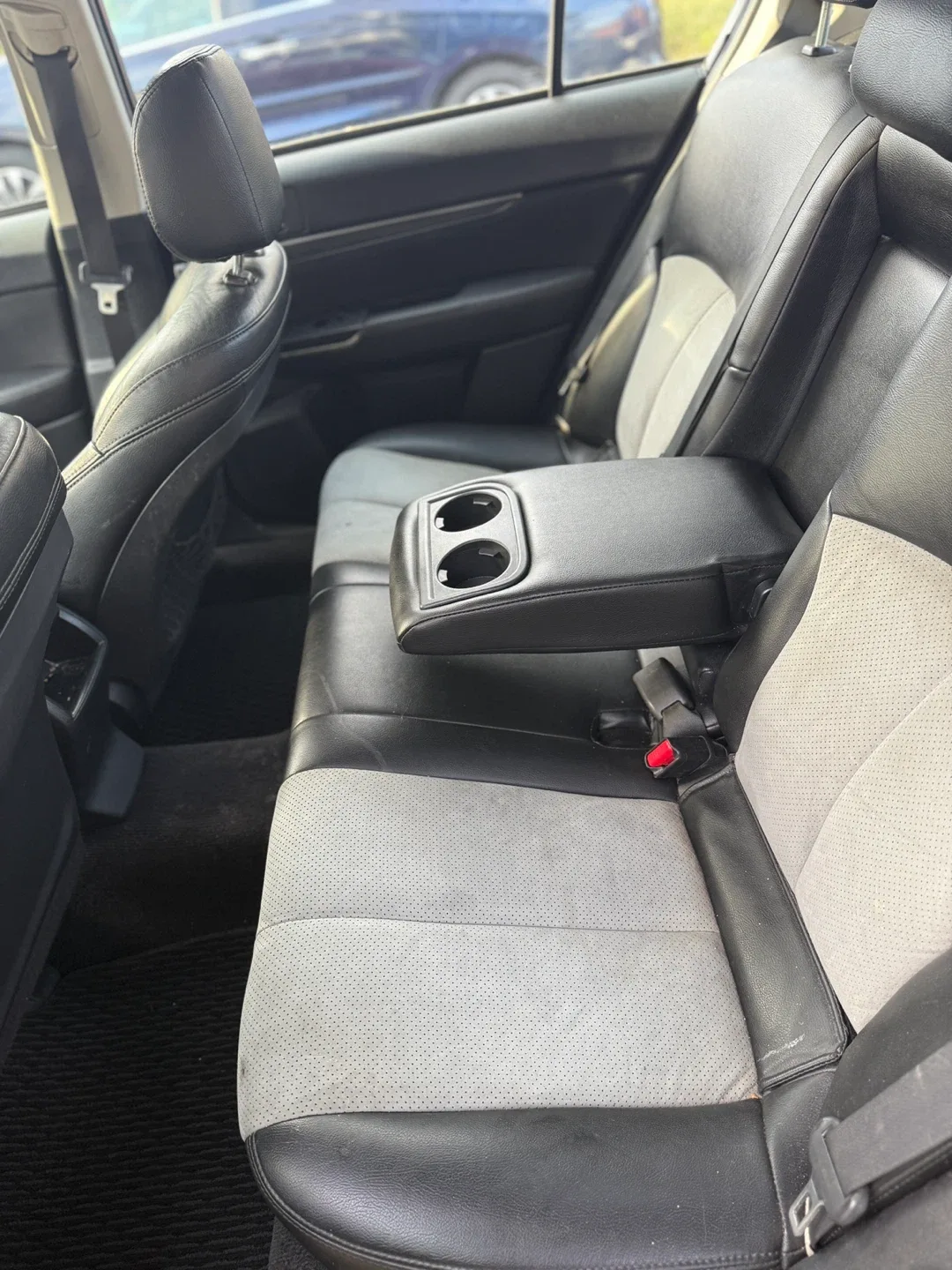 Subaru legacy 2010 image indicator(2)