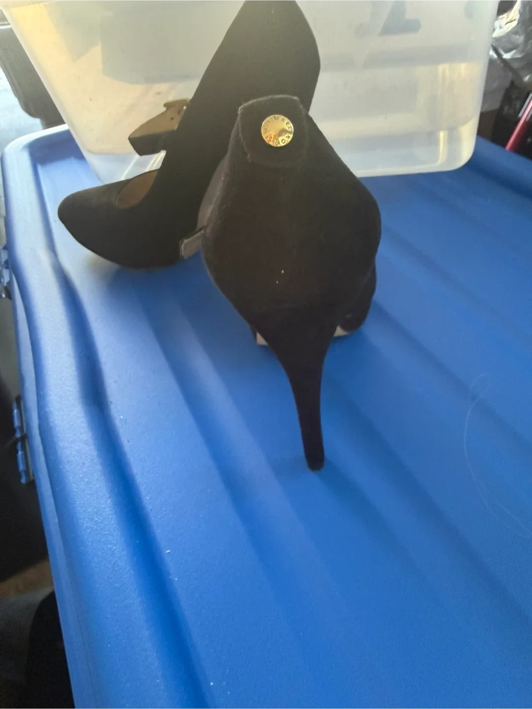 Michael Kors Black Heels - Size 8M image indicator(4)