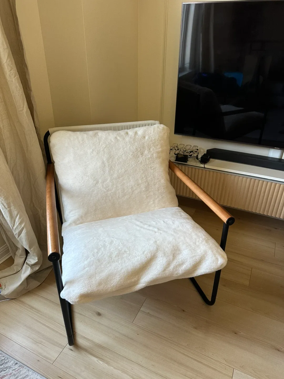 Modern Lounge Chair - Black Frame wood accent thumbnail