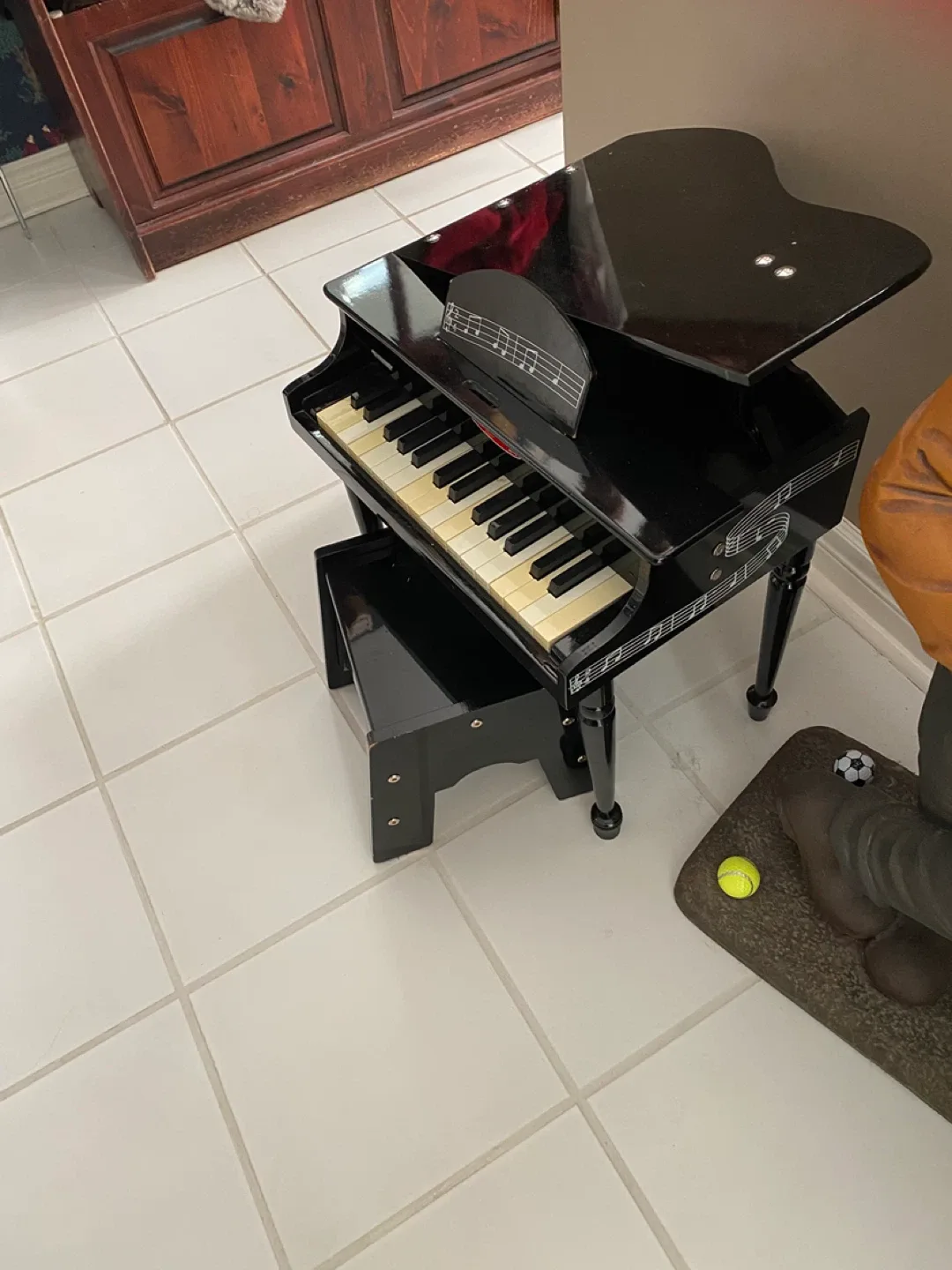 Melissa & Doug Black Grand Piano image indicator(5)