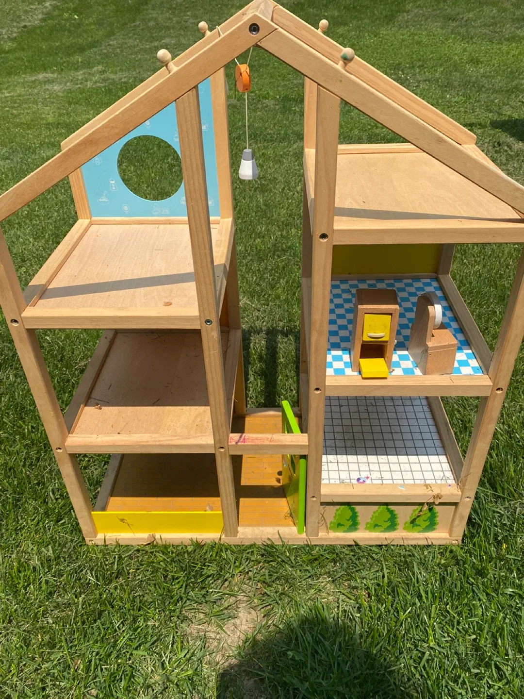 Wooden Dollhouse with Accessories image indicator(2)