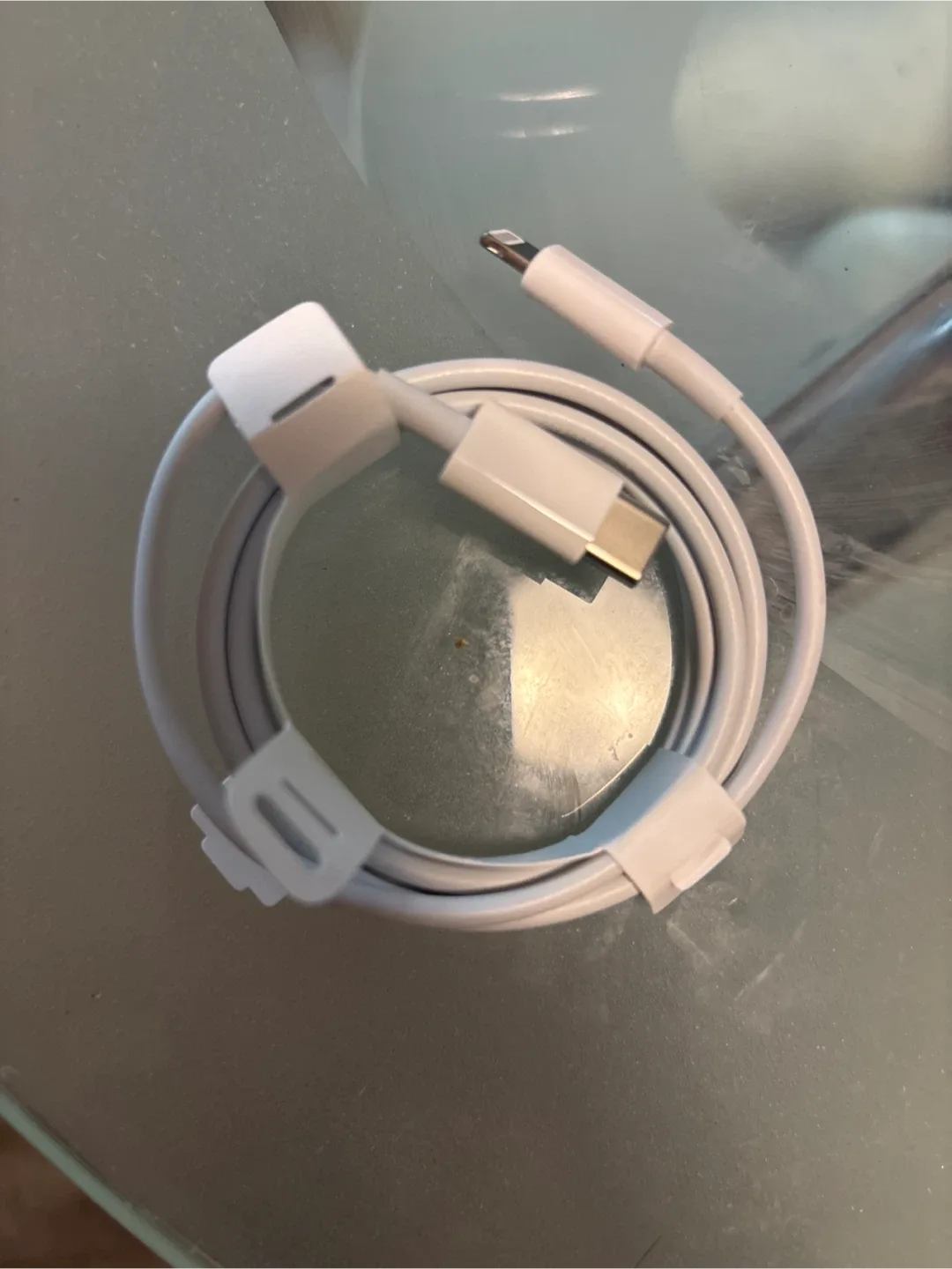 USB-C to Lightning Cable thumbnail
