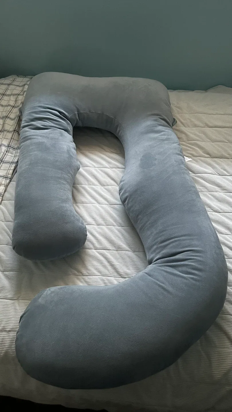 Grey Full Body Pregnancy Pillow image indicator(2)