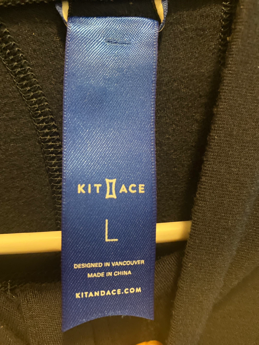Kit and Ace Pullover - Size L - photo 2