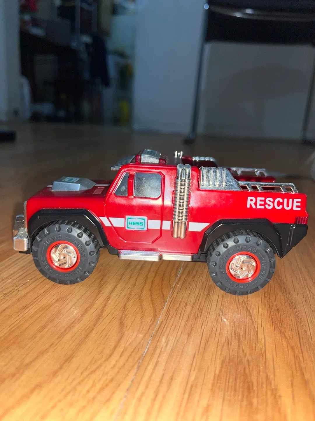 Hess Rescue Truck image indicator(4)
