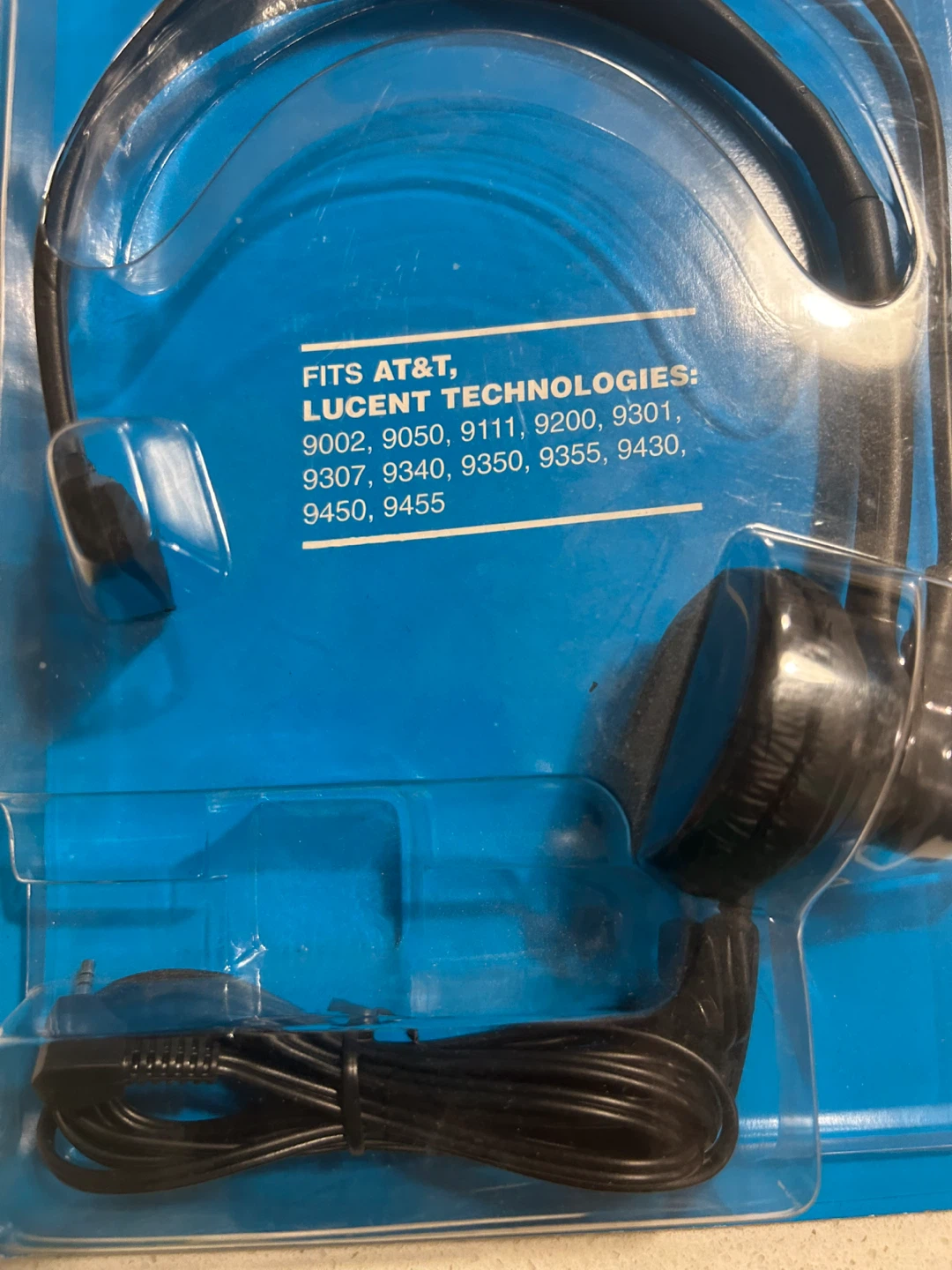 AT&T High Quality Noise-Cancelling Microphone Headset - photo 2
