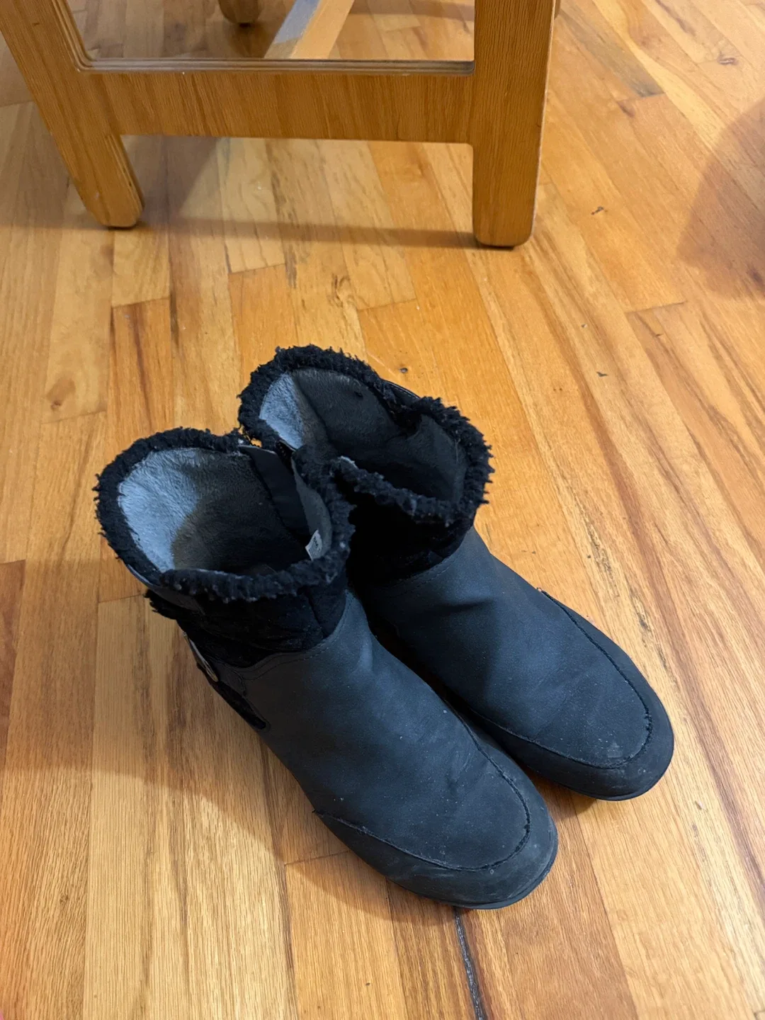🧡JBU Glasgow Water Resistant Boots - Size 8M thumbnail