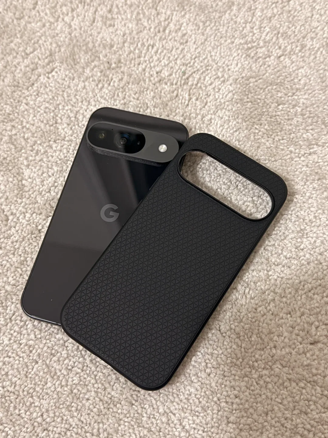 Google Pixel 9 - Black image indicator(2)