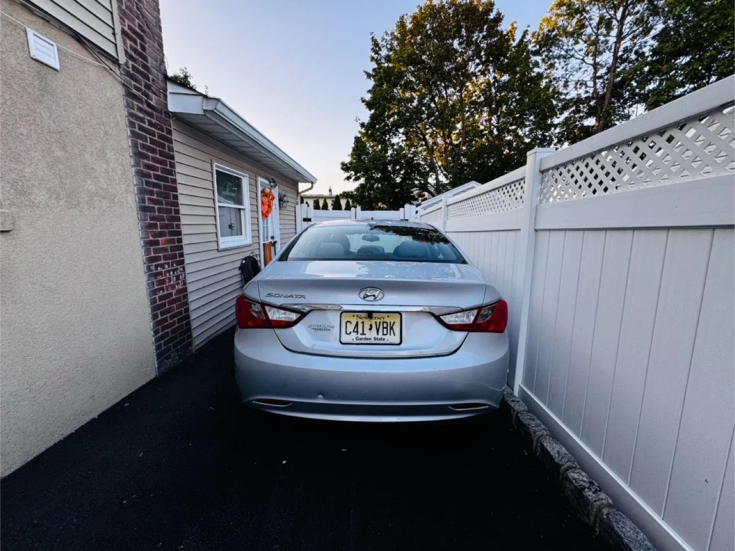 2011 Hyundai Sonata Sedan - Silver image indicator(8)