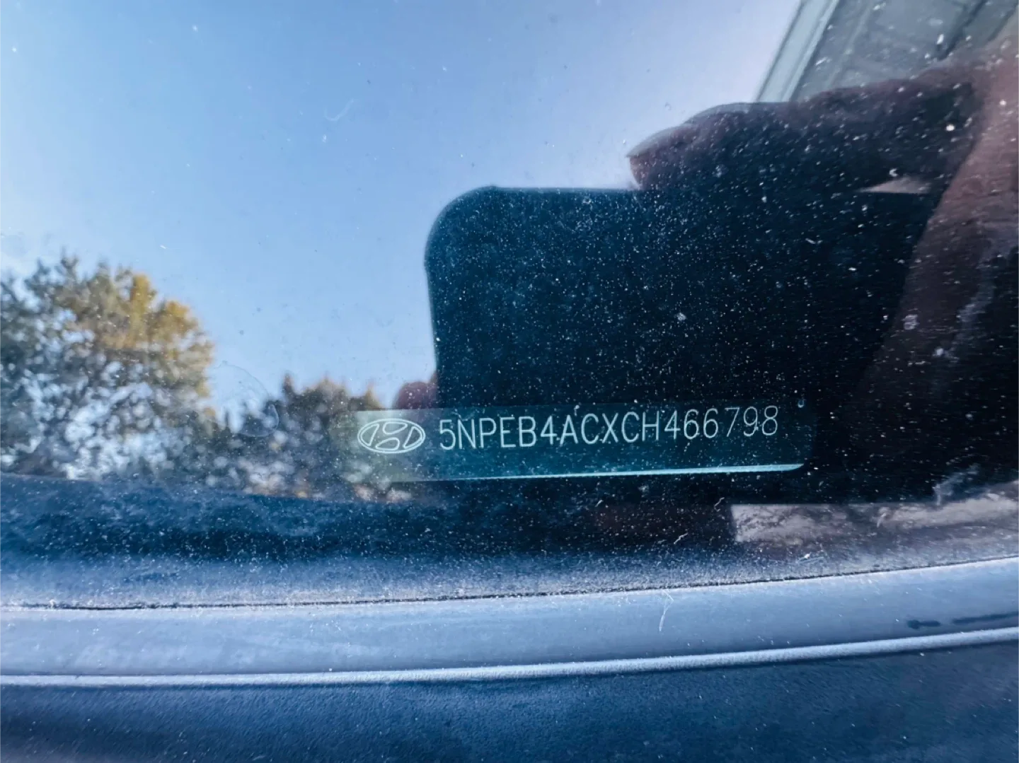 2011 Hyundai Sonata Sedan - Silver image indicator(9)