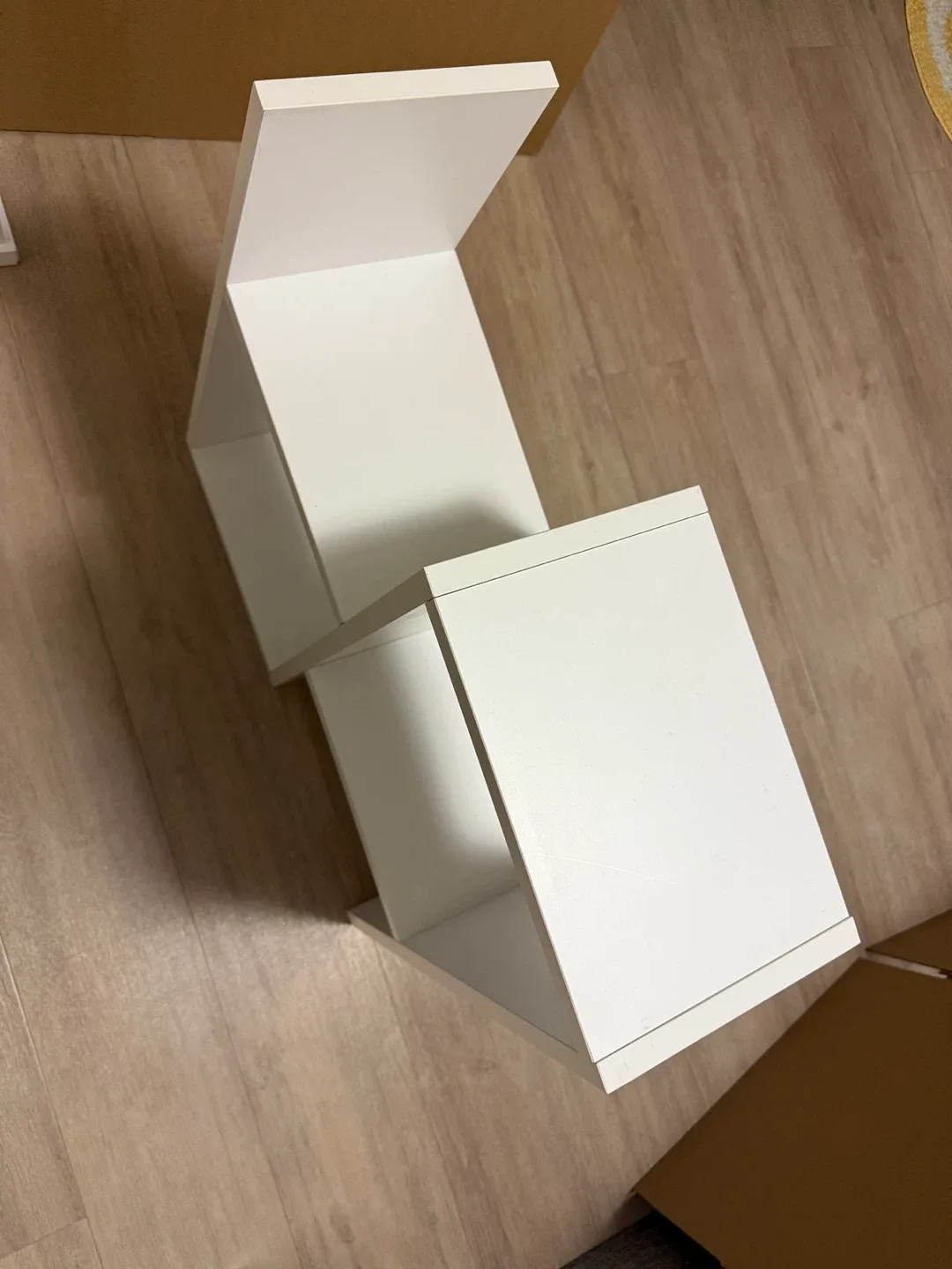 White Bookshelf/Display Shelf image indicator(2)