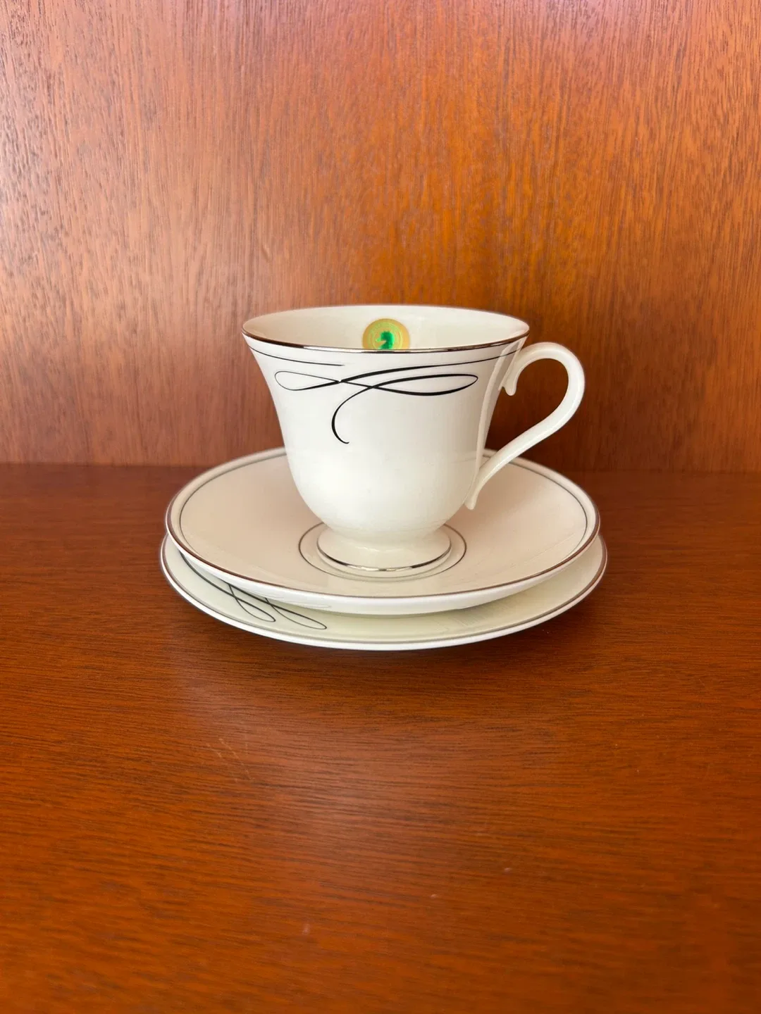 Waterford Ballet Ribbon Teacup Set image indicator(3)