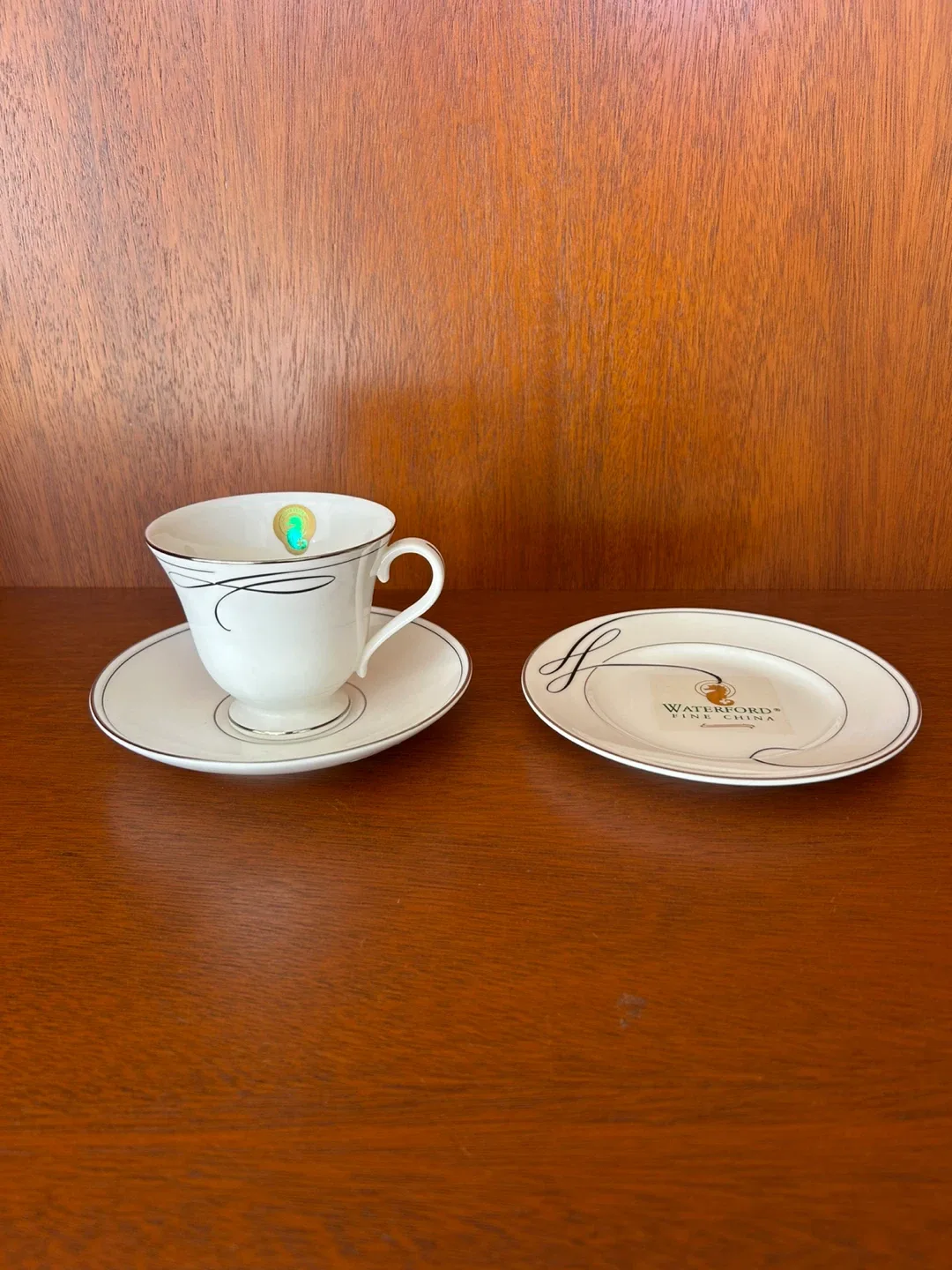 Waterford Ballet Ribbon Teacup Set image indicator(10)