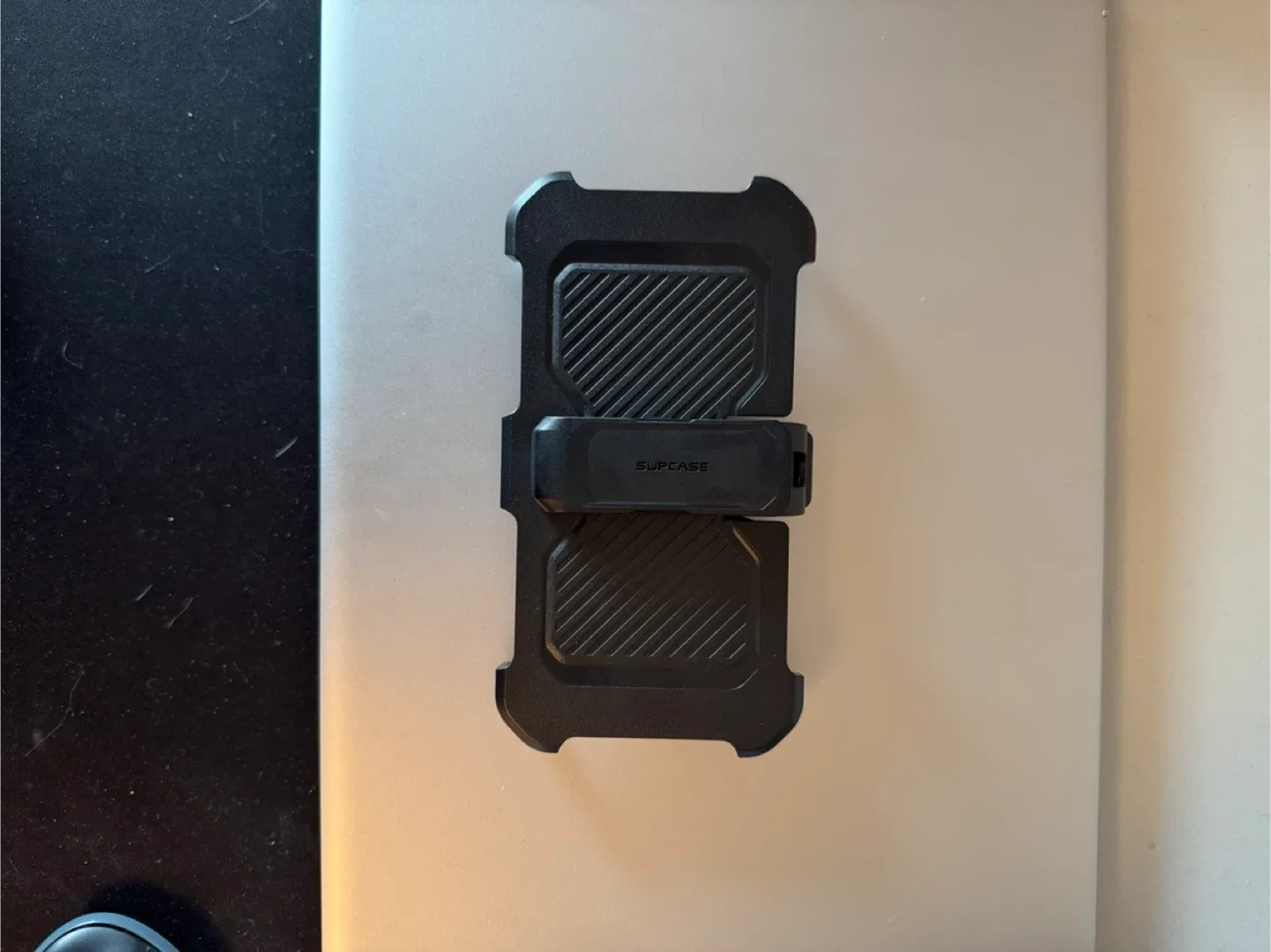 Supcase iPhone Pro Max 6.7 Inch Case with Holster. image indicator(7)