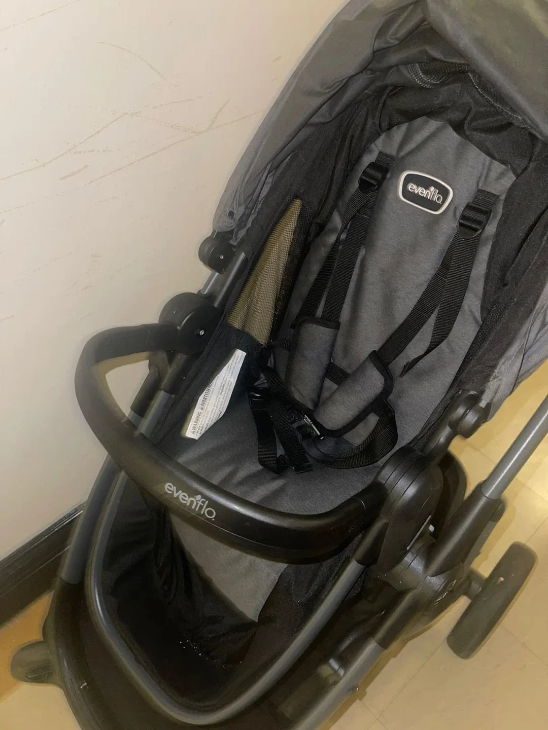 Evenflo Pivot Suite Modular Stroller image indicator(8)