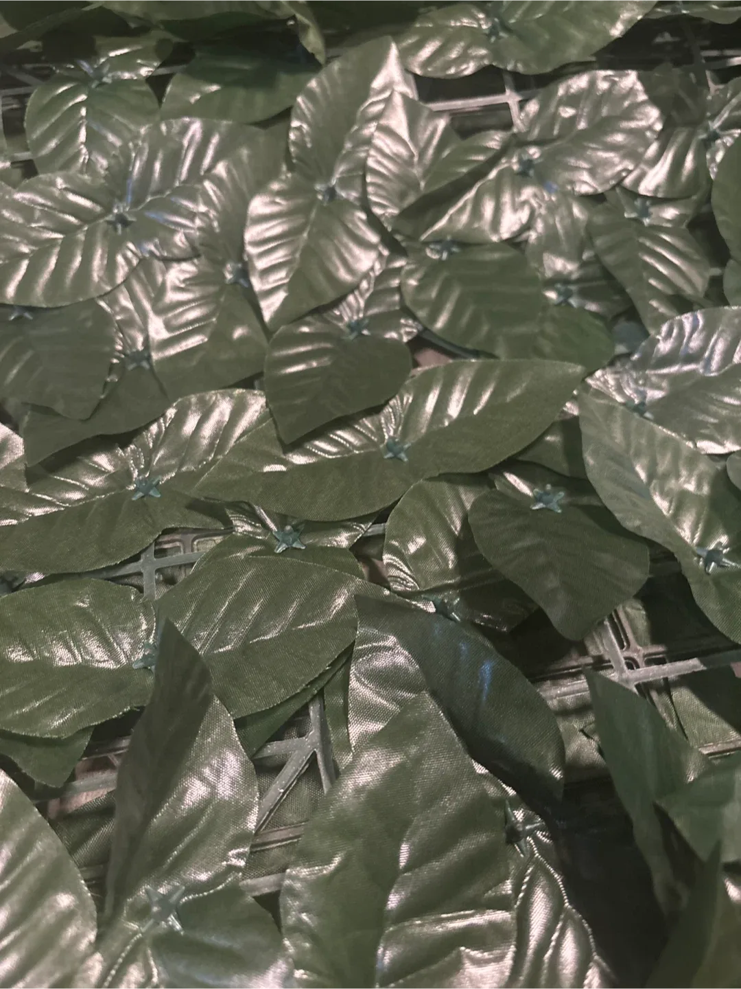 Artificial Ivy Leaf Green Wall Decor image indicator(2)