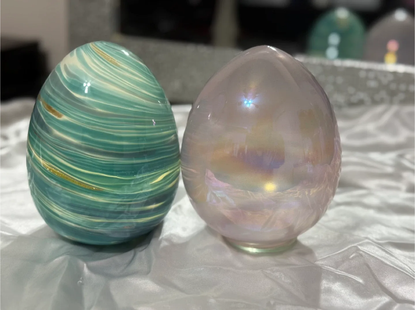 Decorative Glass Eggs image indicator(3)