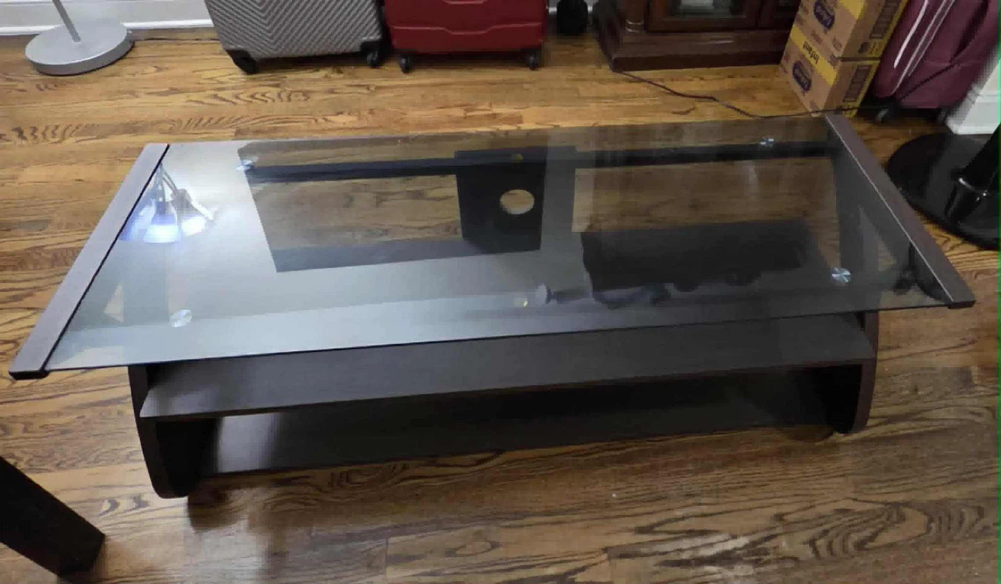 Glass Top tv or coffee Table - 45x16x17 inch - photo 4
