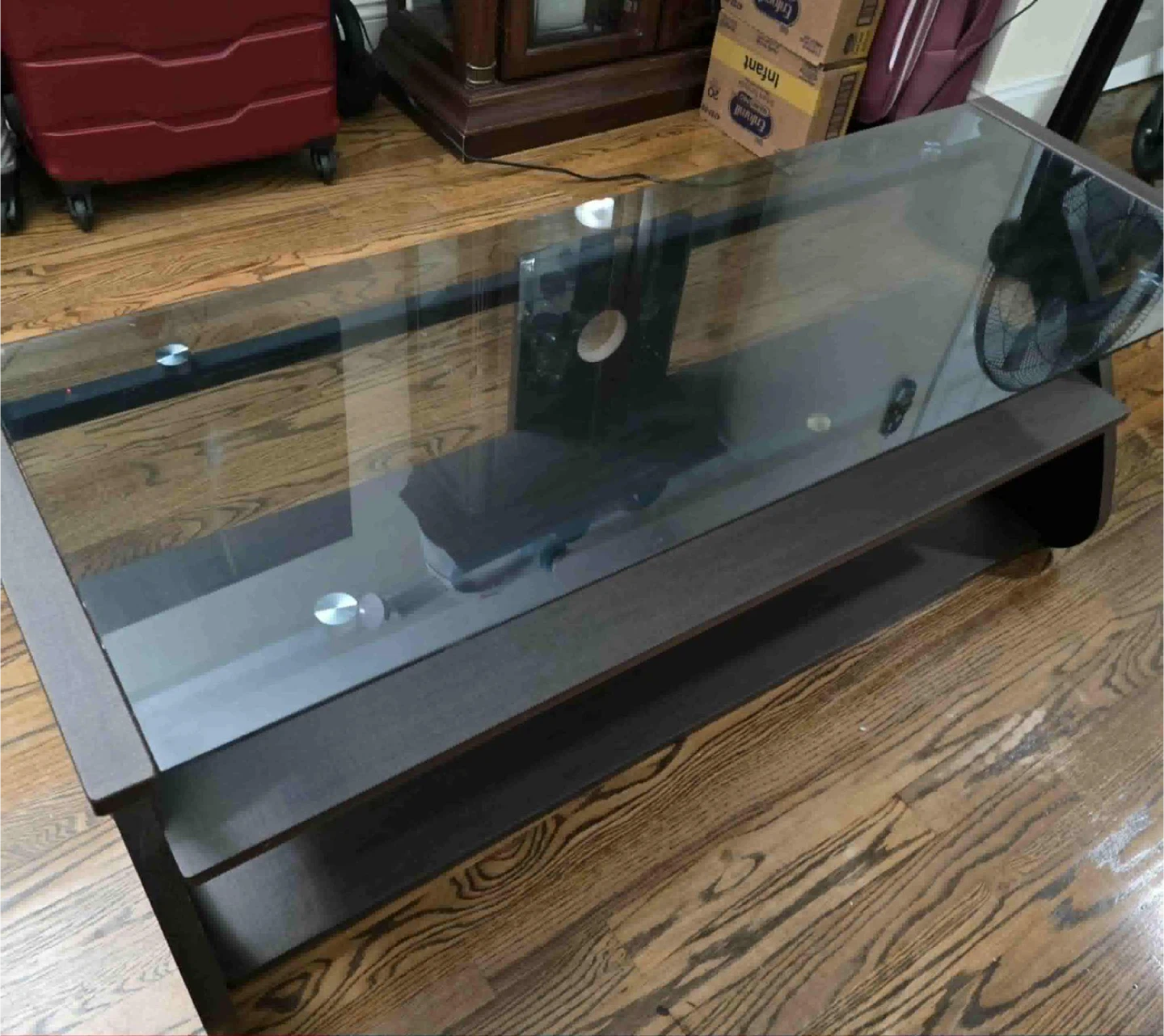 Glass Top tv or coffee Table - 45x16x17 inch - photo 2