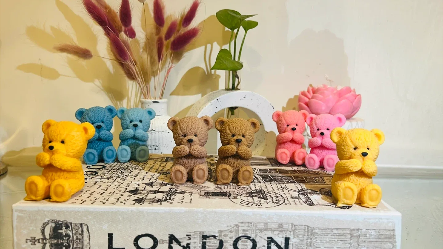Cute Teddy Bear Candles - Assorted Colours image indicator(3)