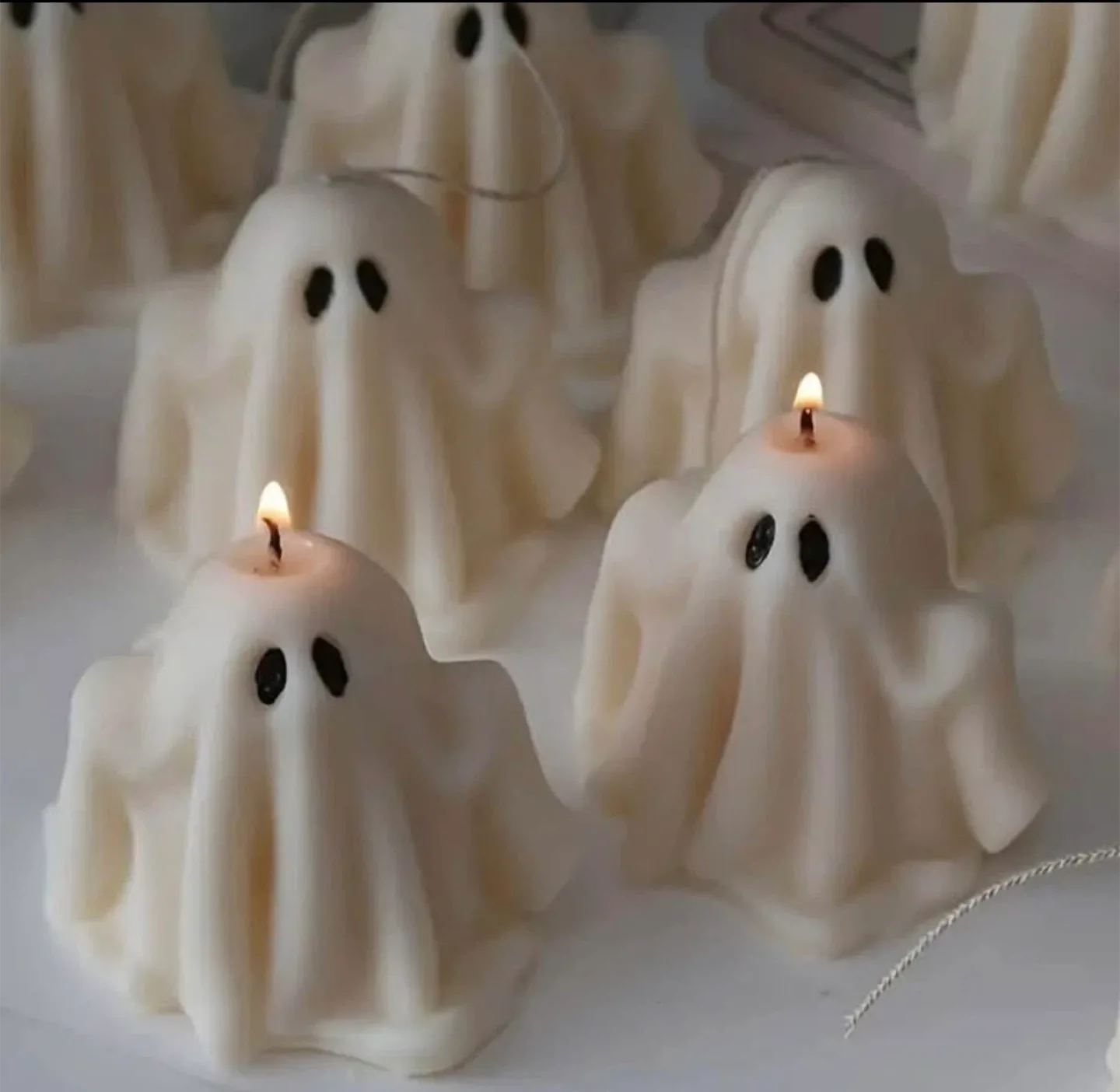 Ghost Shaped Candles - Pink and White image indicator(3)