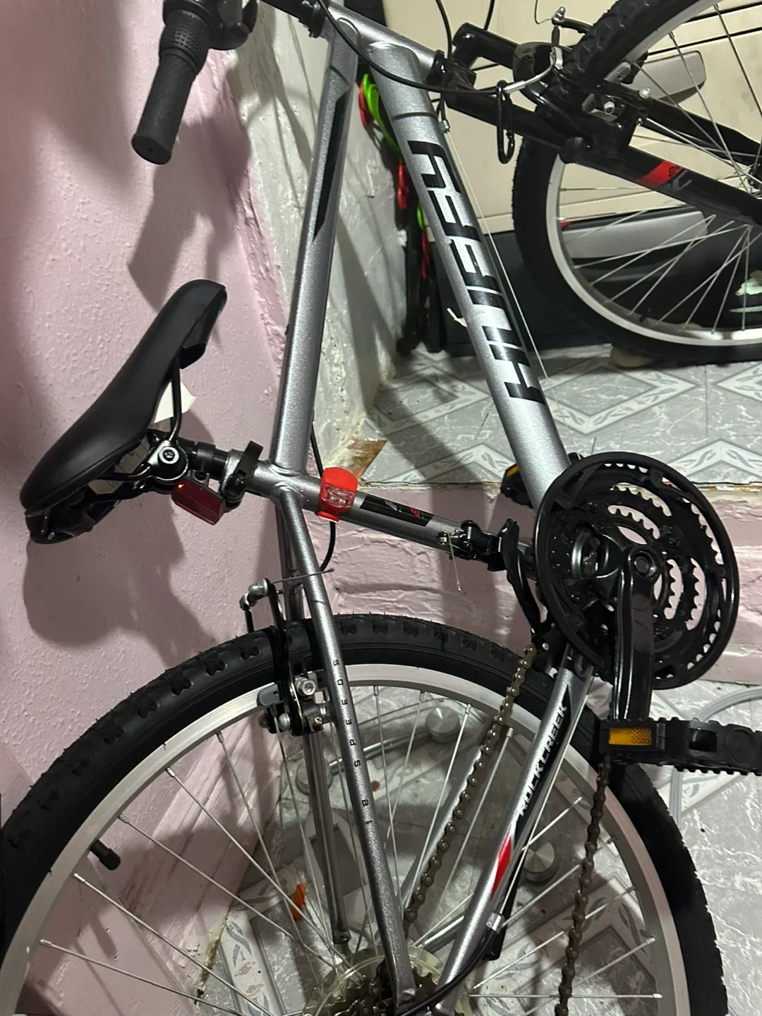 Huffy Rock Creek 24" Mountain Bike - Silver image indicator(4)