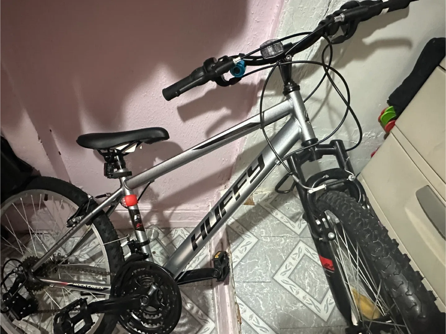 Huffy Rock Creek 24" Mountain Bike - Silver image indicator(2)