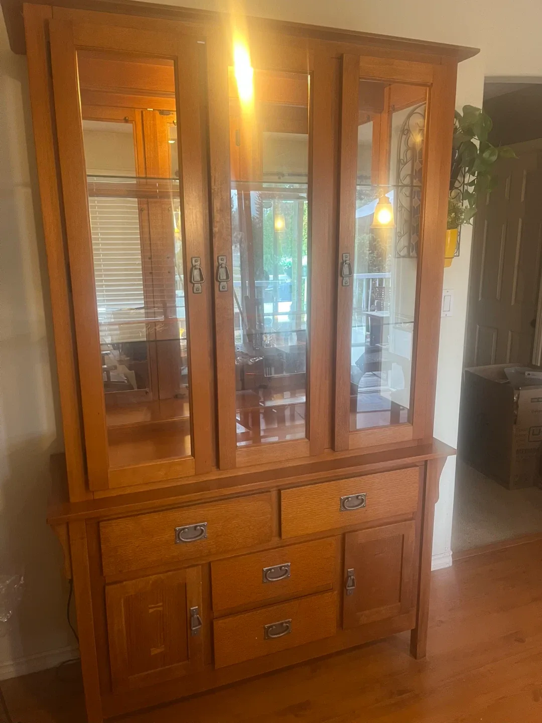 Wooden China Cabinet image indicator(3)