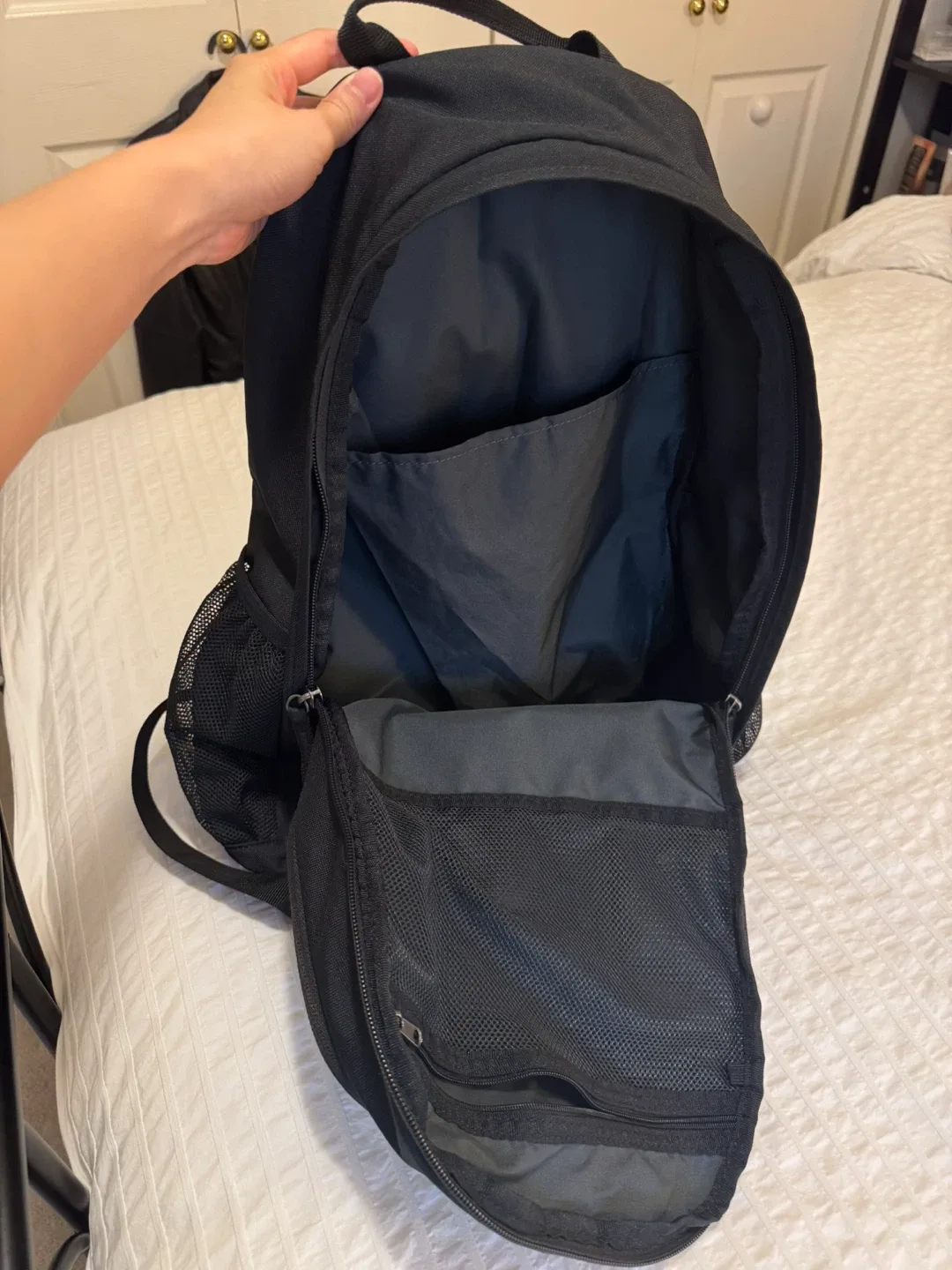 Nike Black Backpack image indicator(5)