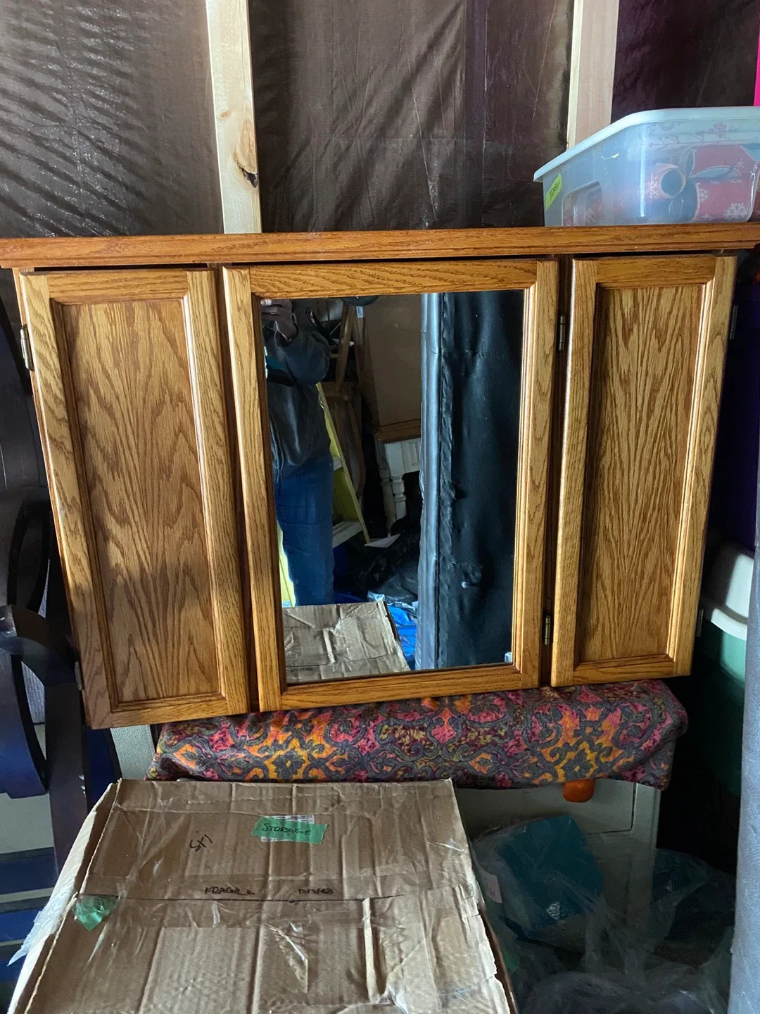 Wooden Medicine Cabinet image indicator(2)