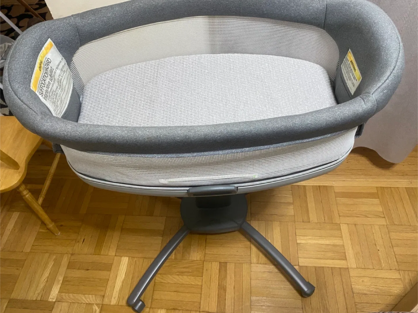 Chicco Close to You Bedside Bassinet image indicator(3)