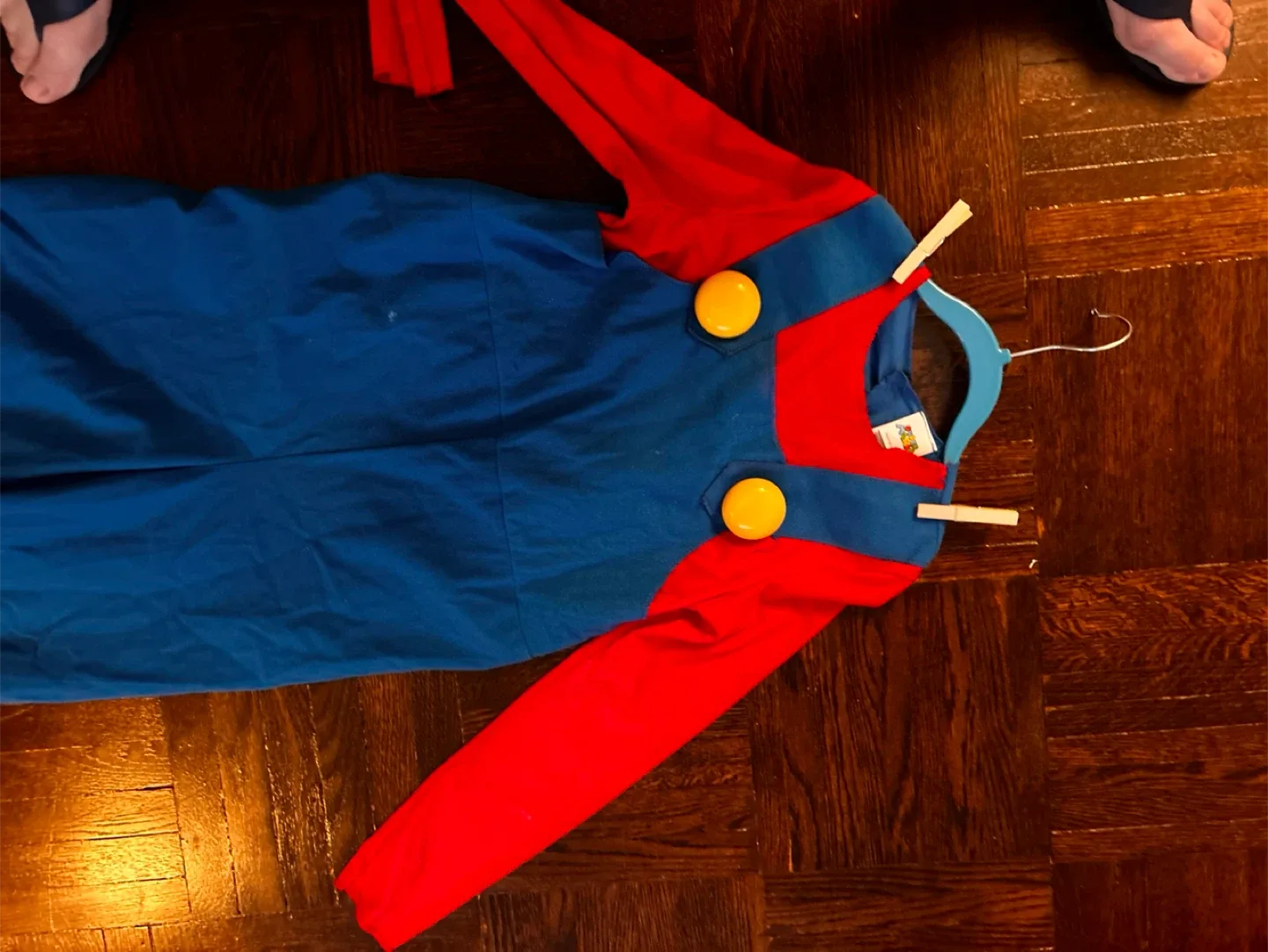 Mario and Luigi Costume Set image indicator(5)